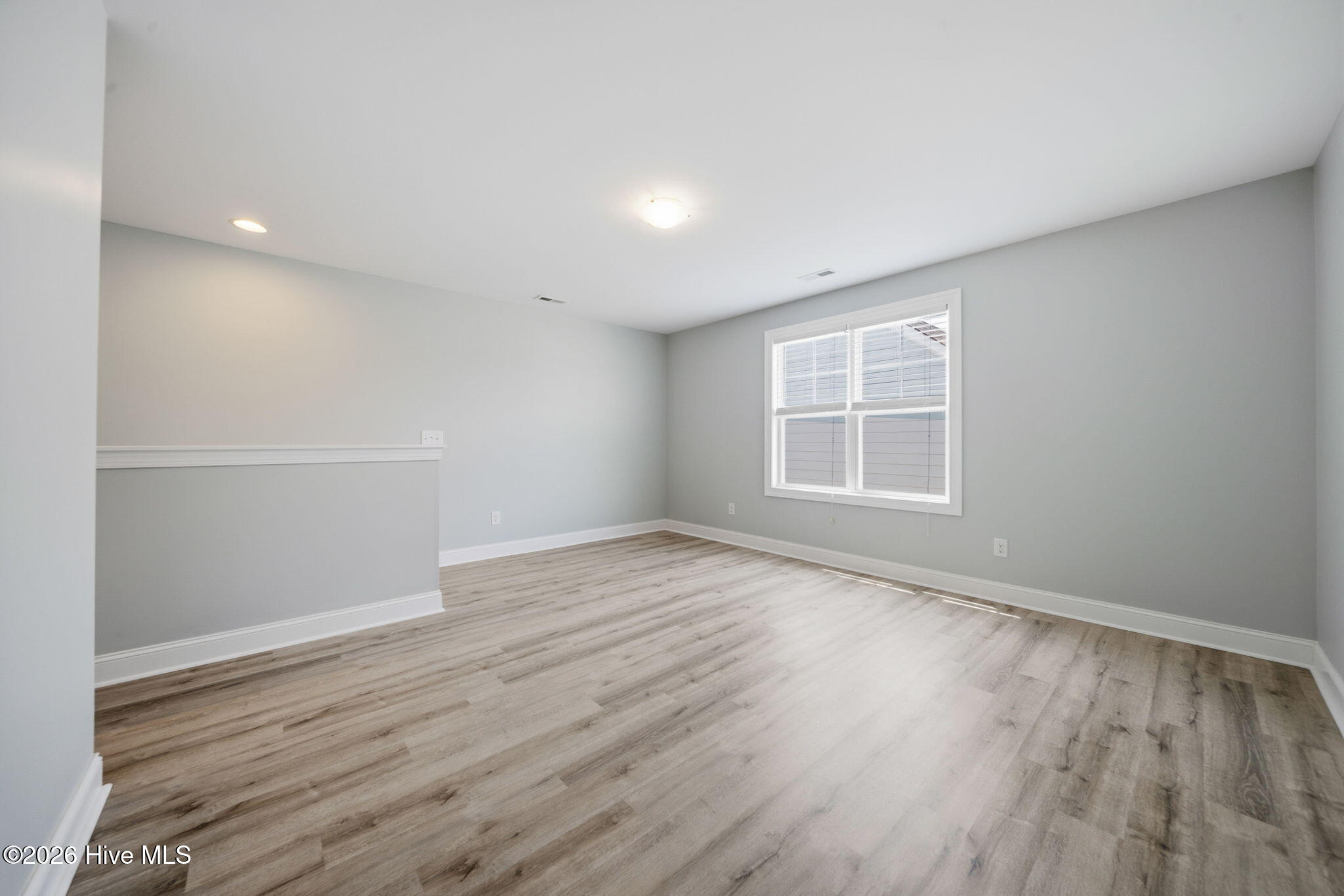 105 N Lamplighters Walk Property Photo 30