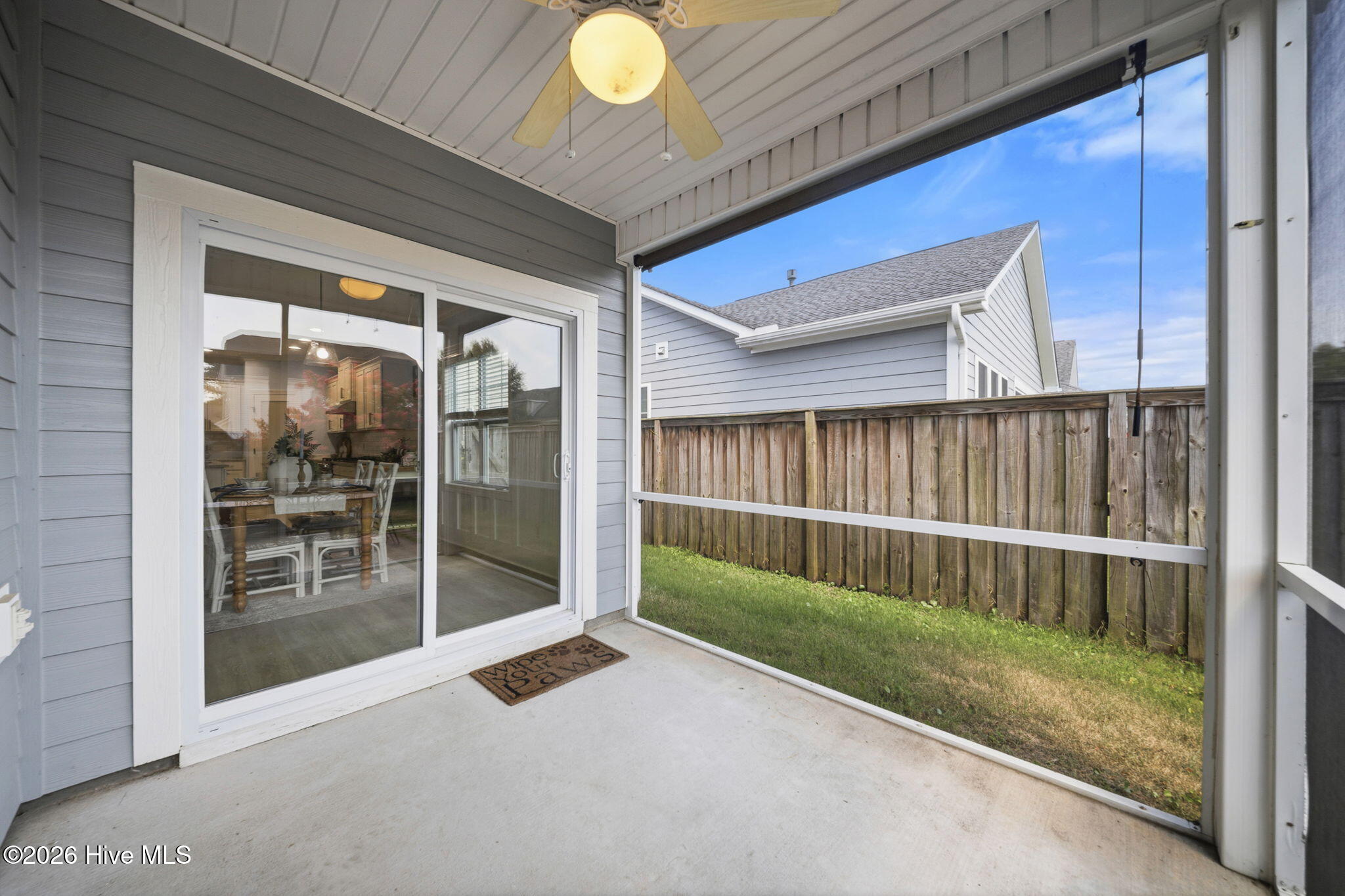 105 N Lamplighters Walk Property Photo 34