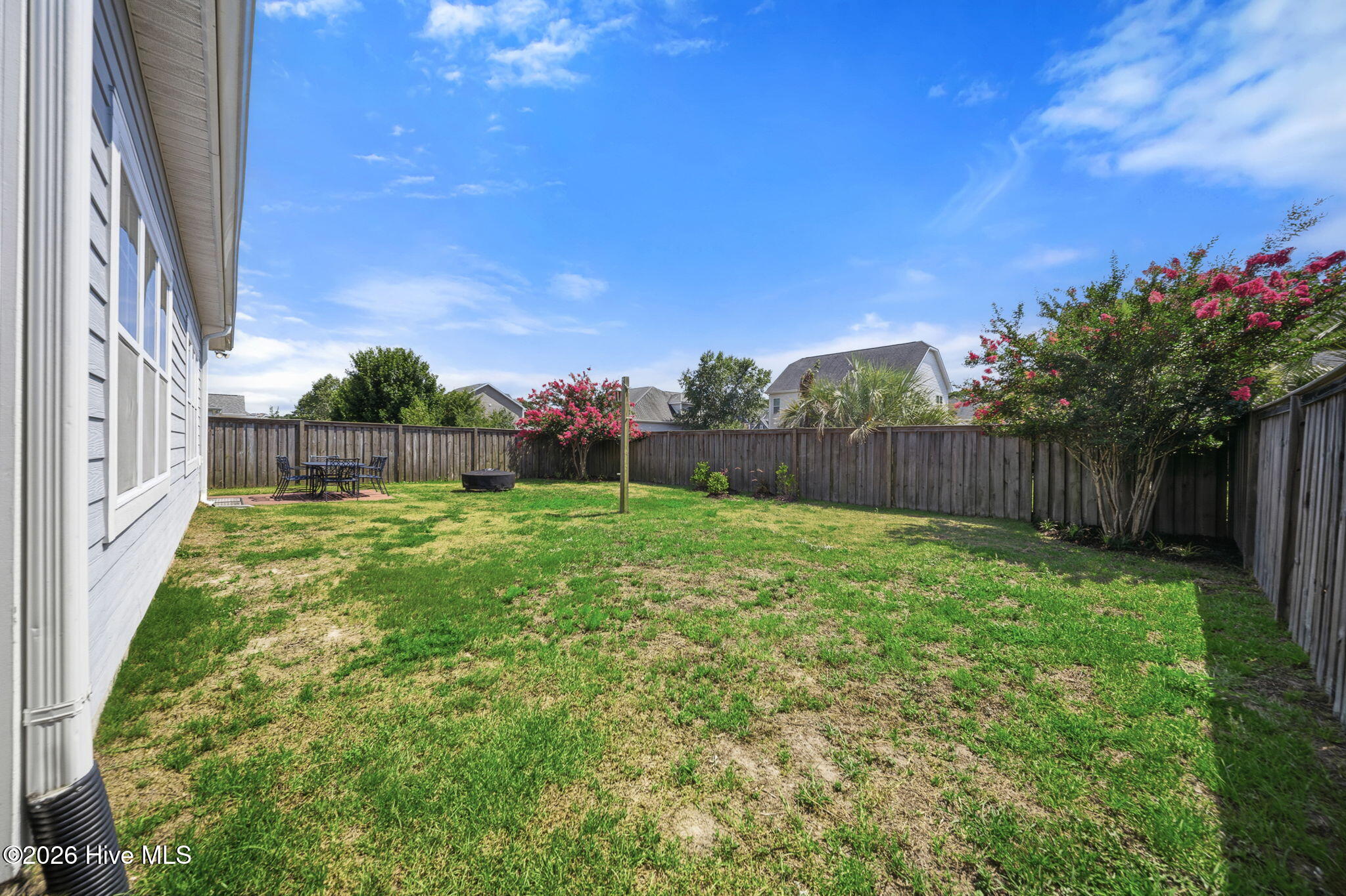 105 N Lamplighters Walk Property Photo 40