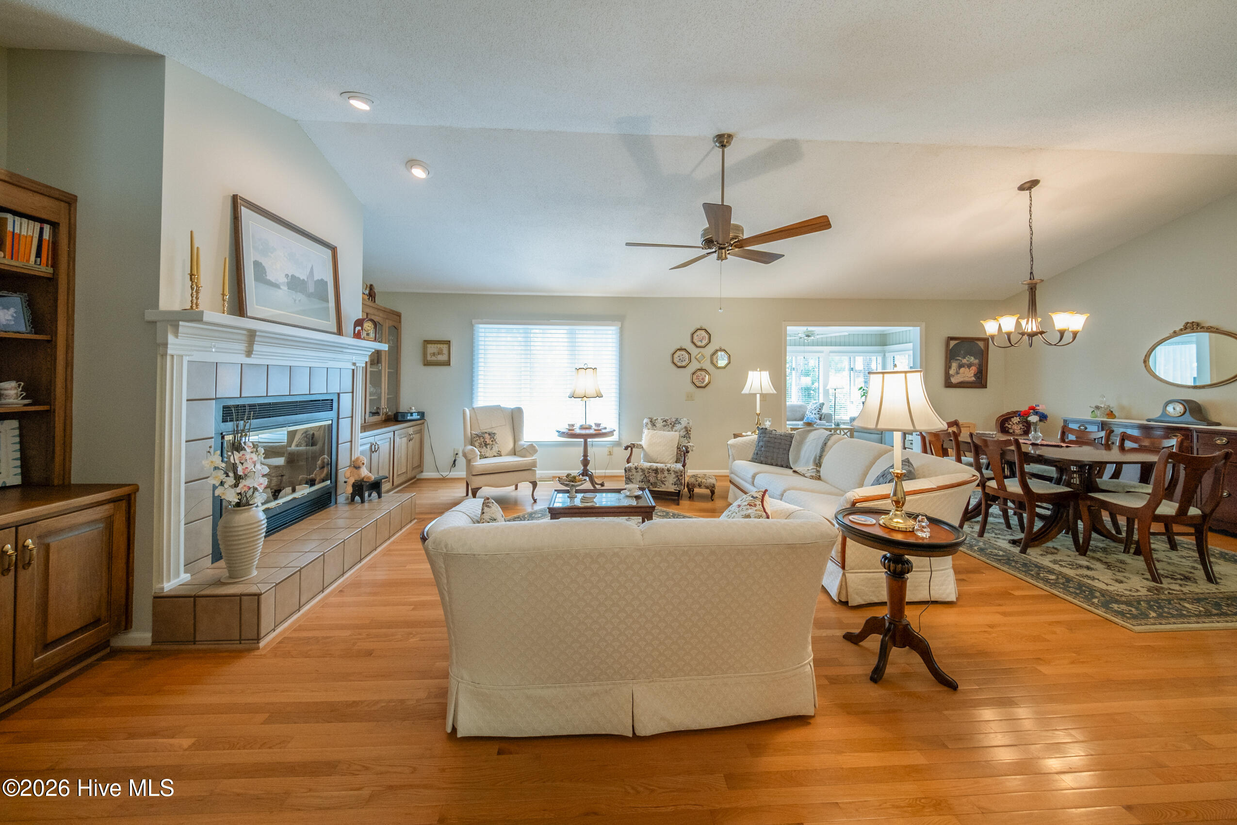 185 Pinyon Circle Property Photo 11