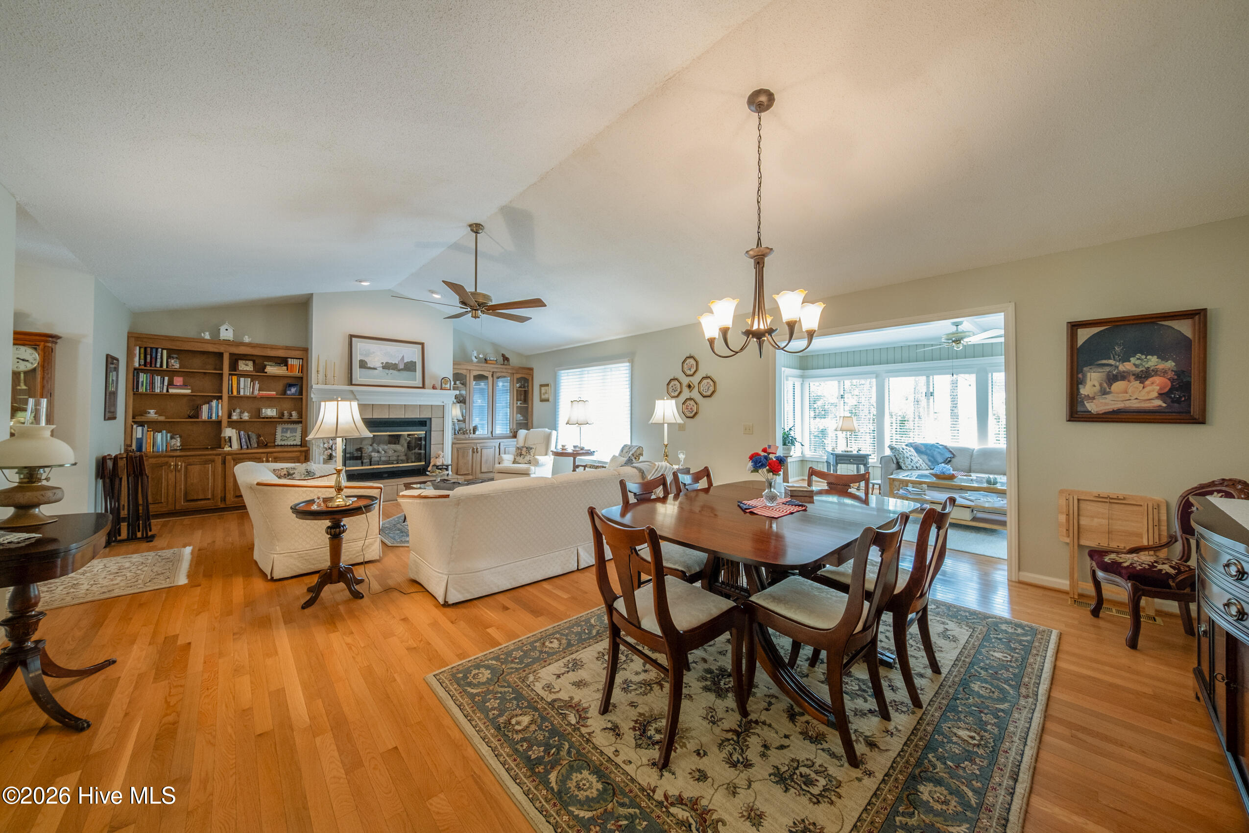 185 Pinyon Circle Property Photo 13