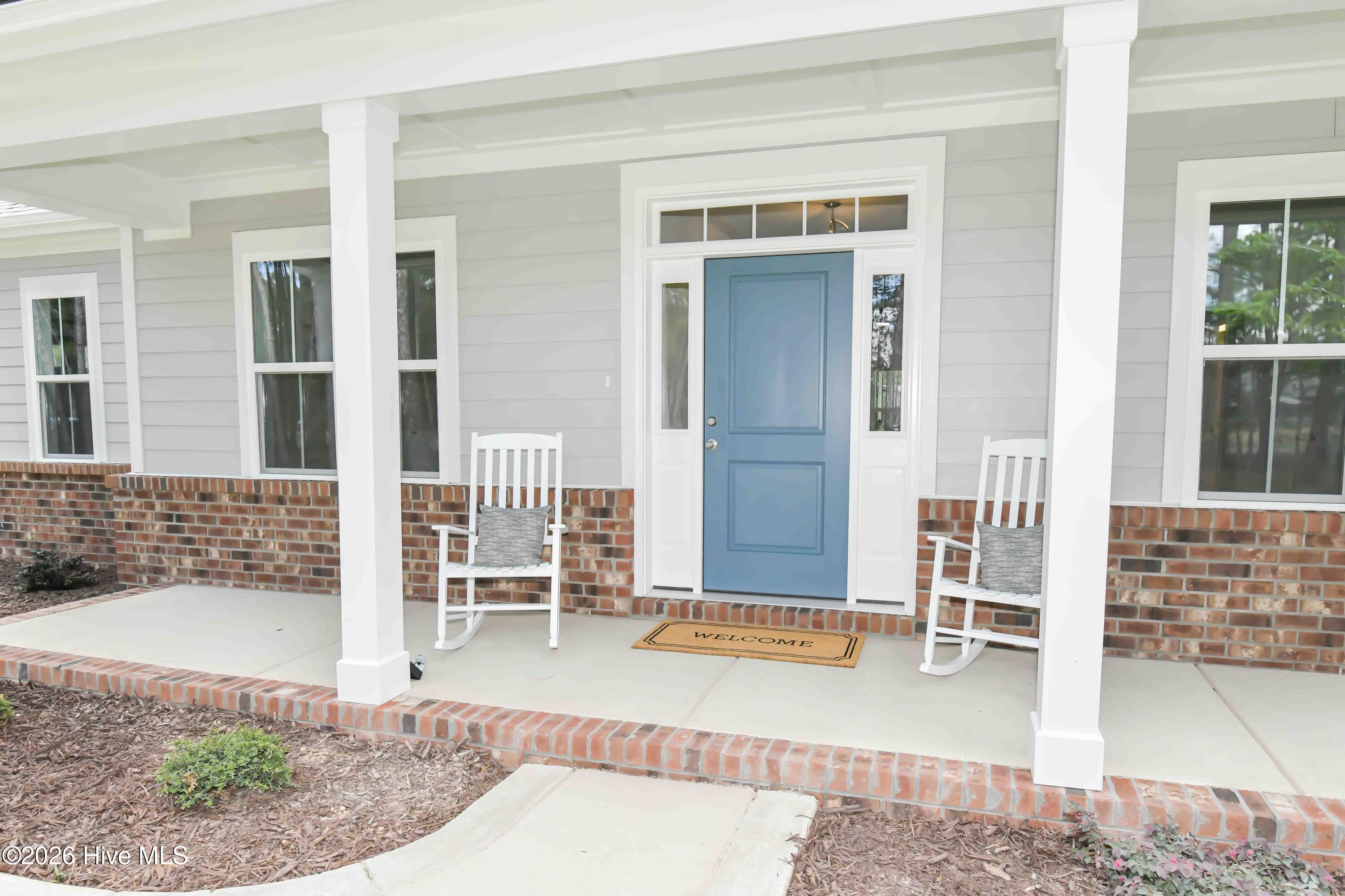 120 Edgewater Drive Property Photo 8