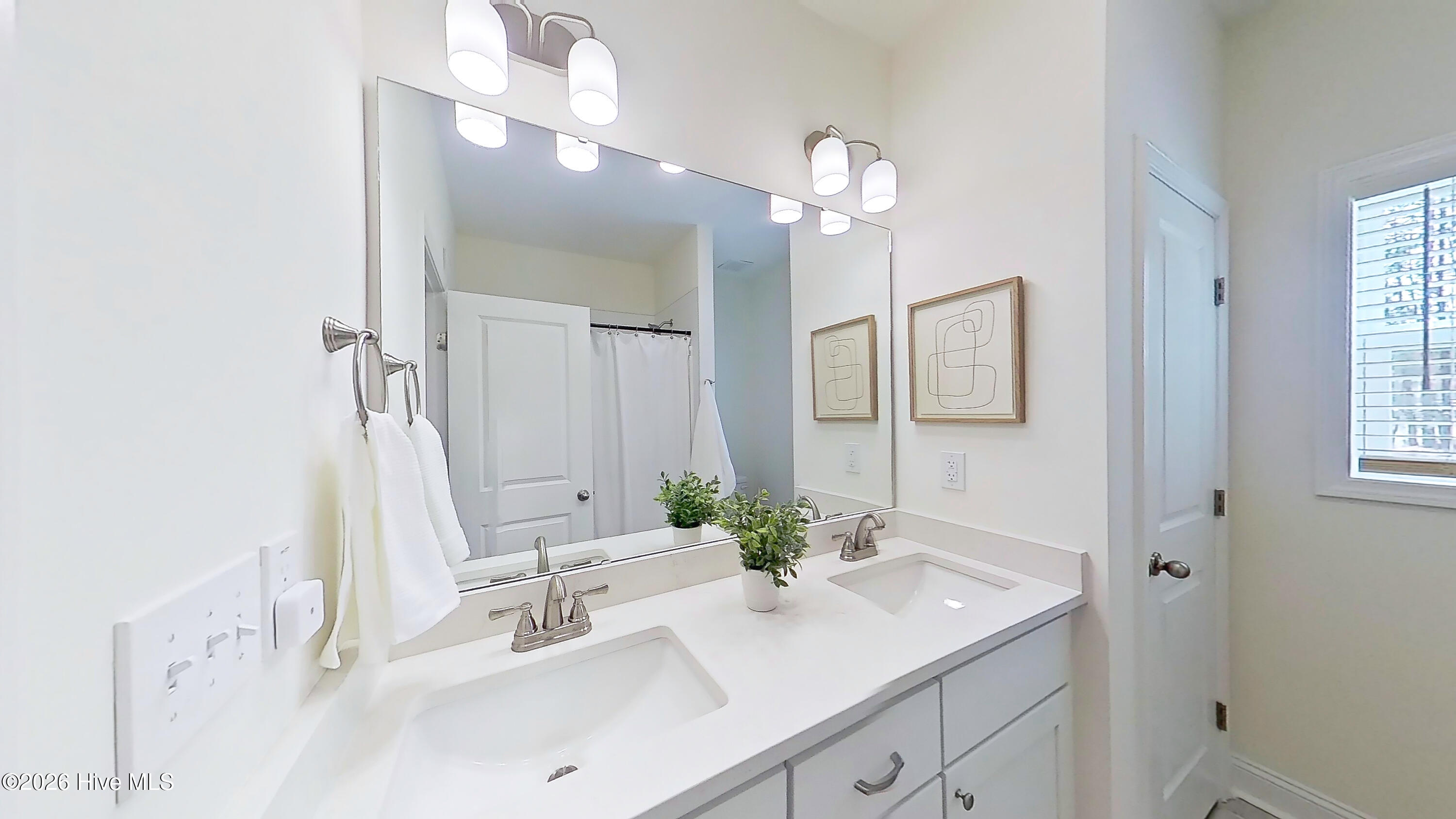 120 Edgewater Drive Property Photo 28