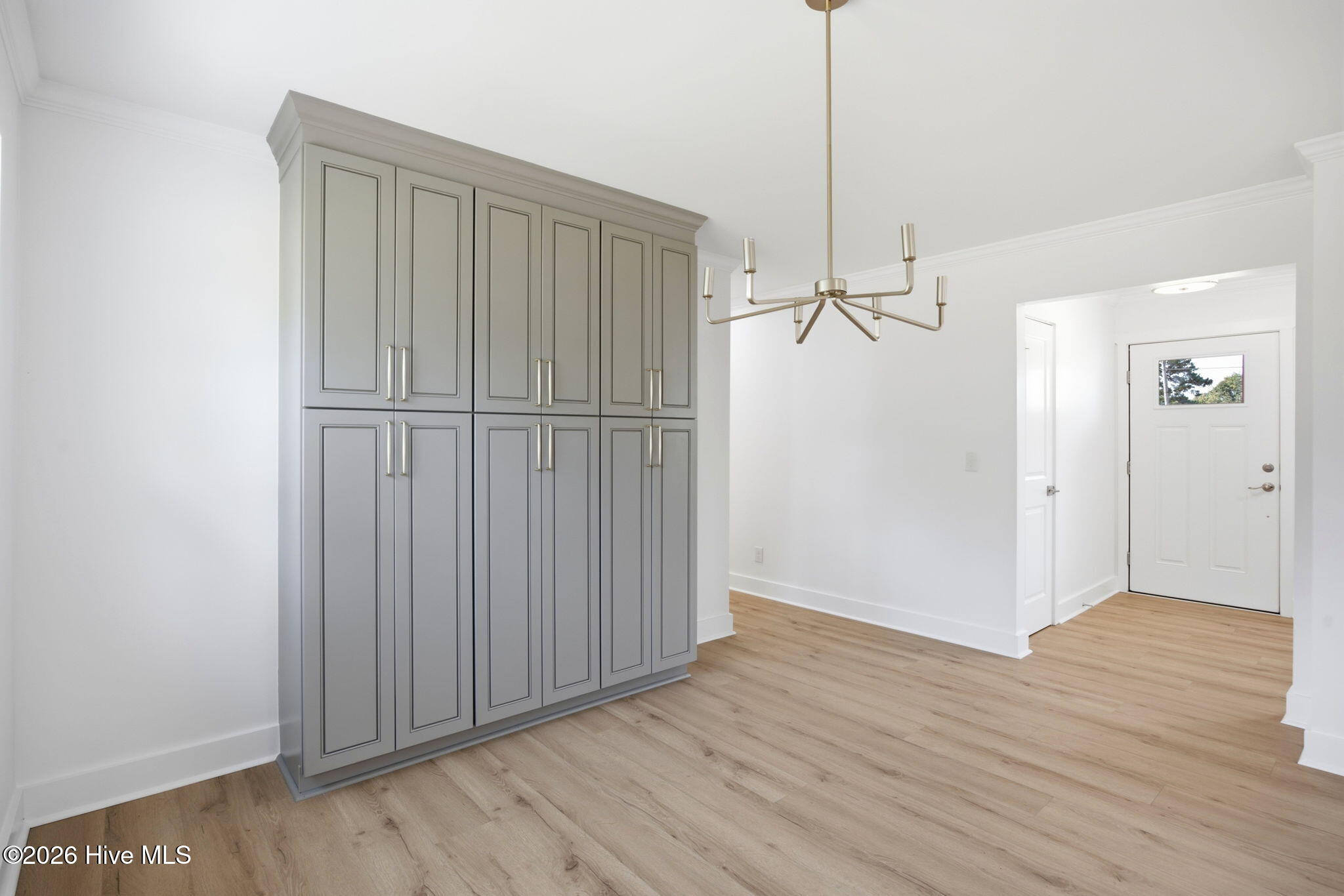 127 Deerwood Drive Property Photo 8