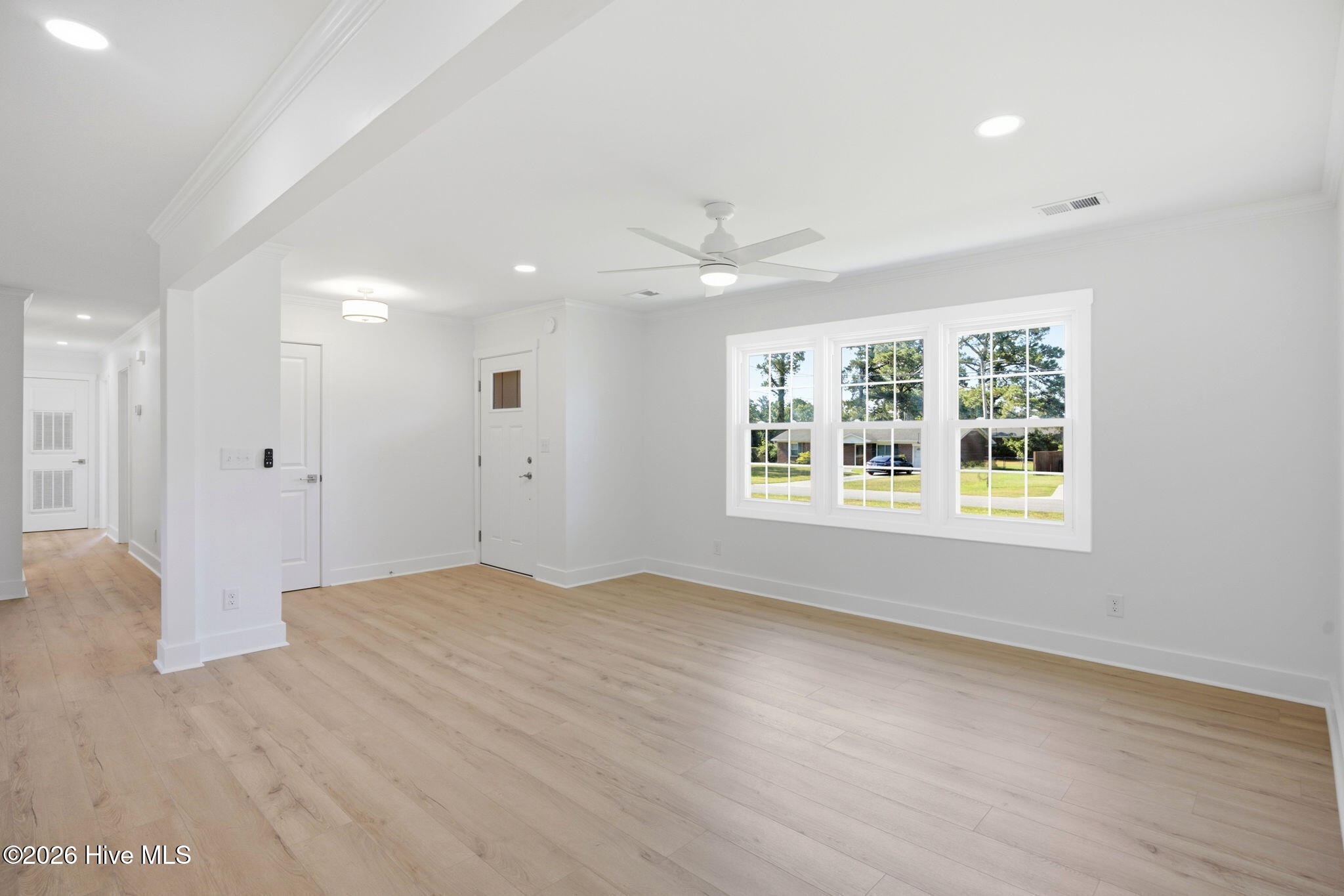 127 Deerwood Drive Property Photo 12