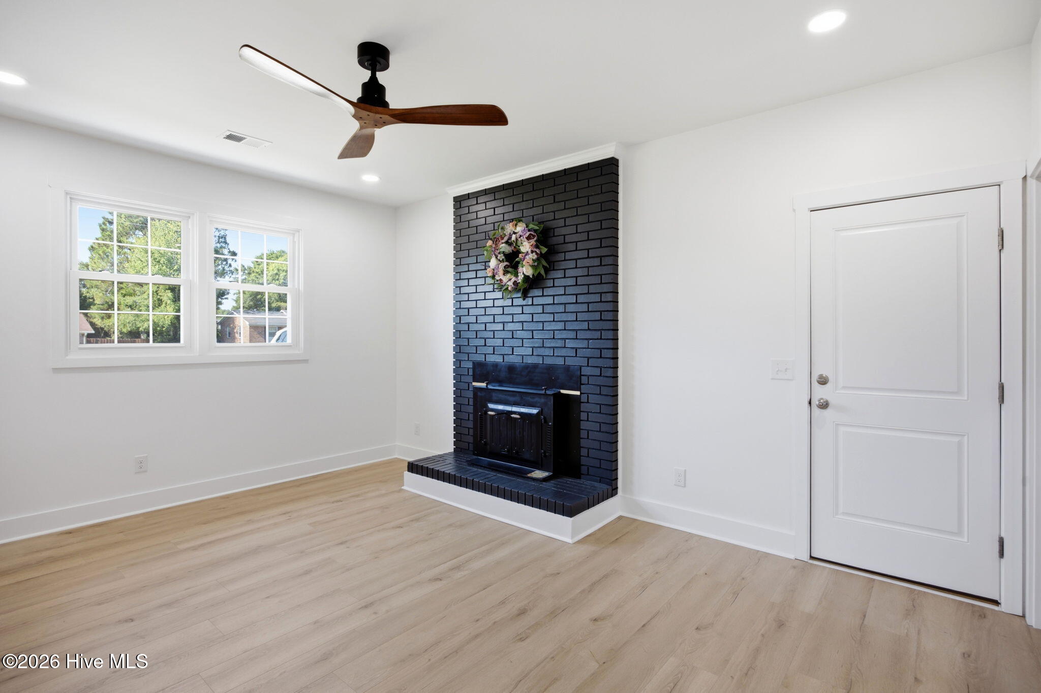 127 Deerwood Drive Property Photo 14
