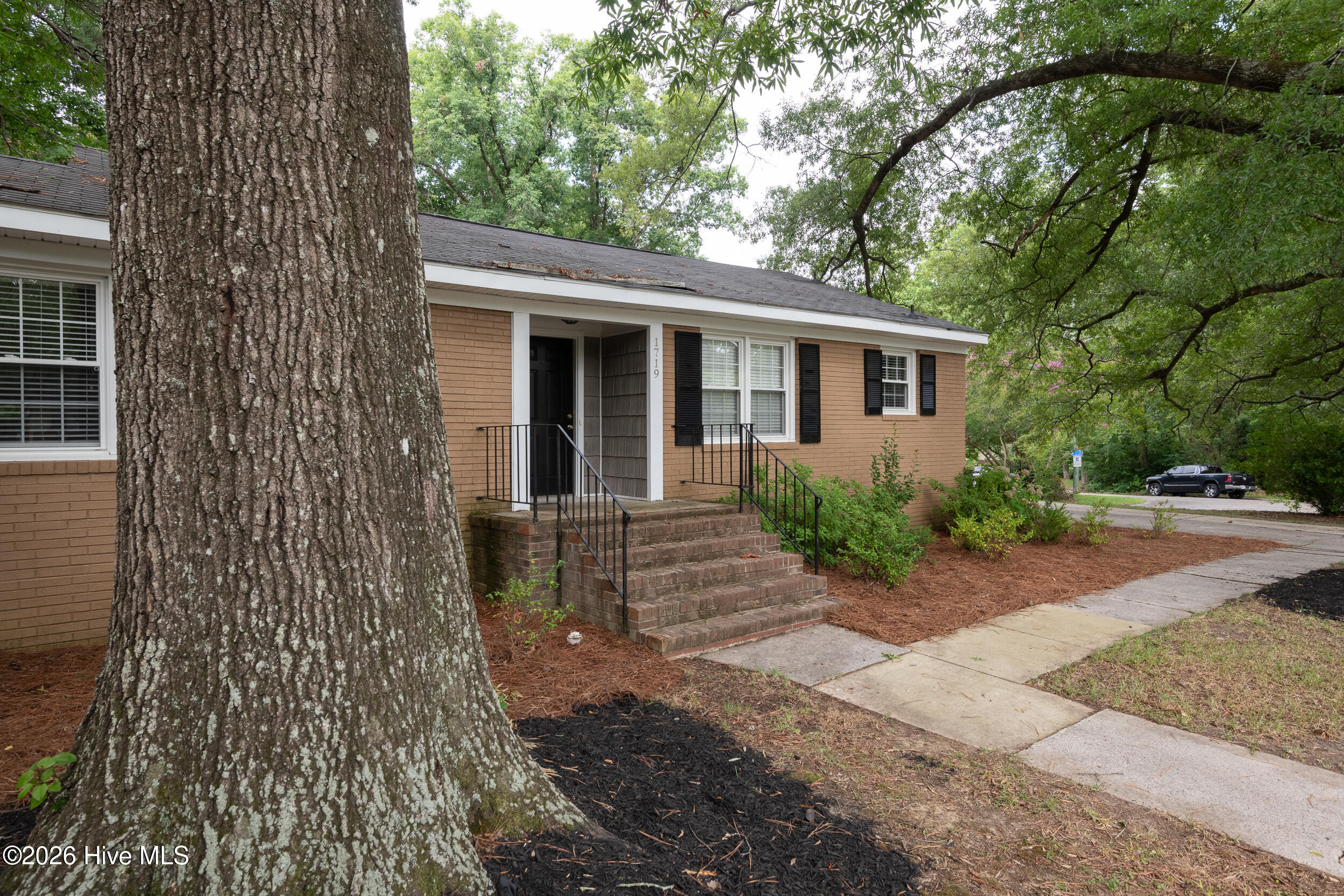 1719 Beaumont Drive Property Photo 45