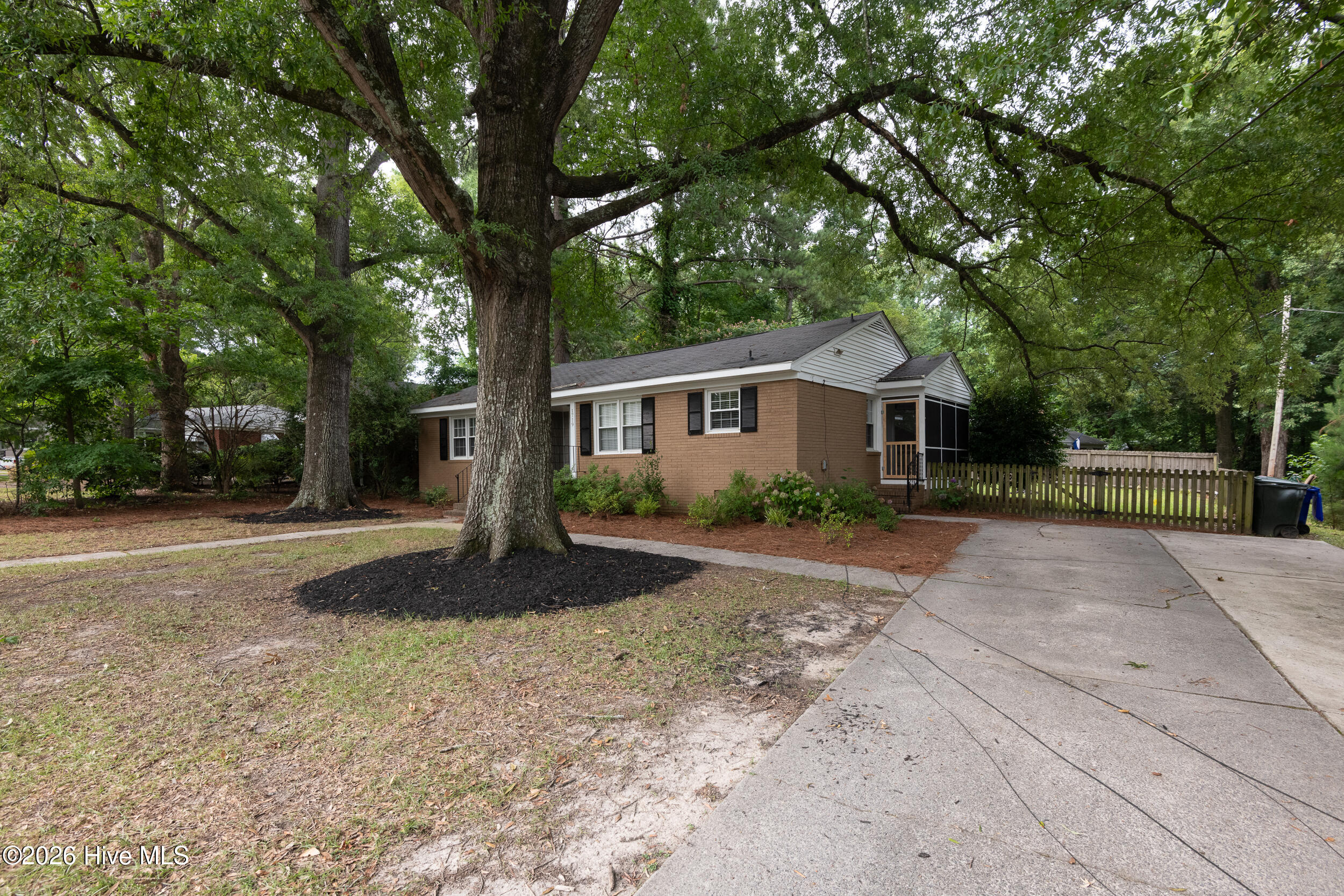 1719 Beaumont Drive Property Photo 49