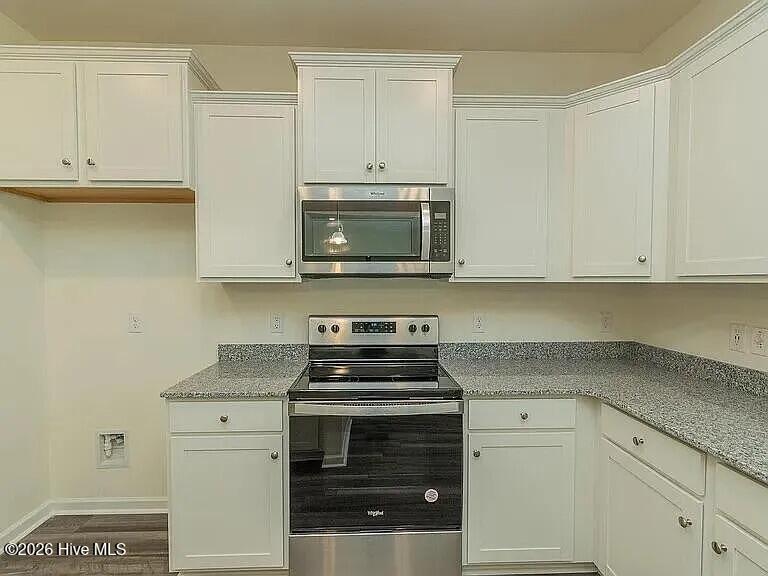 4623 Hartshorn Circle Property Photo 9