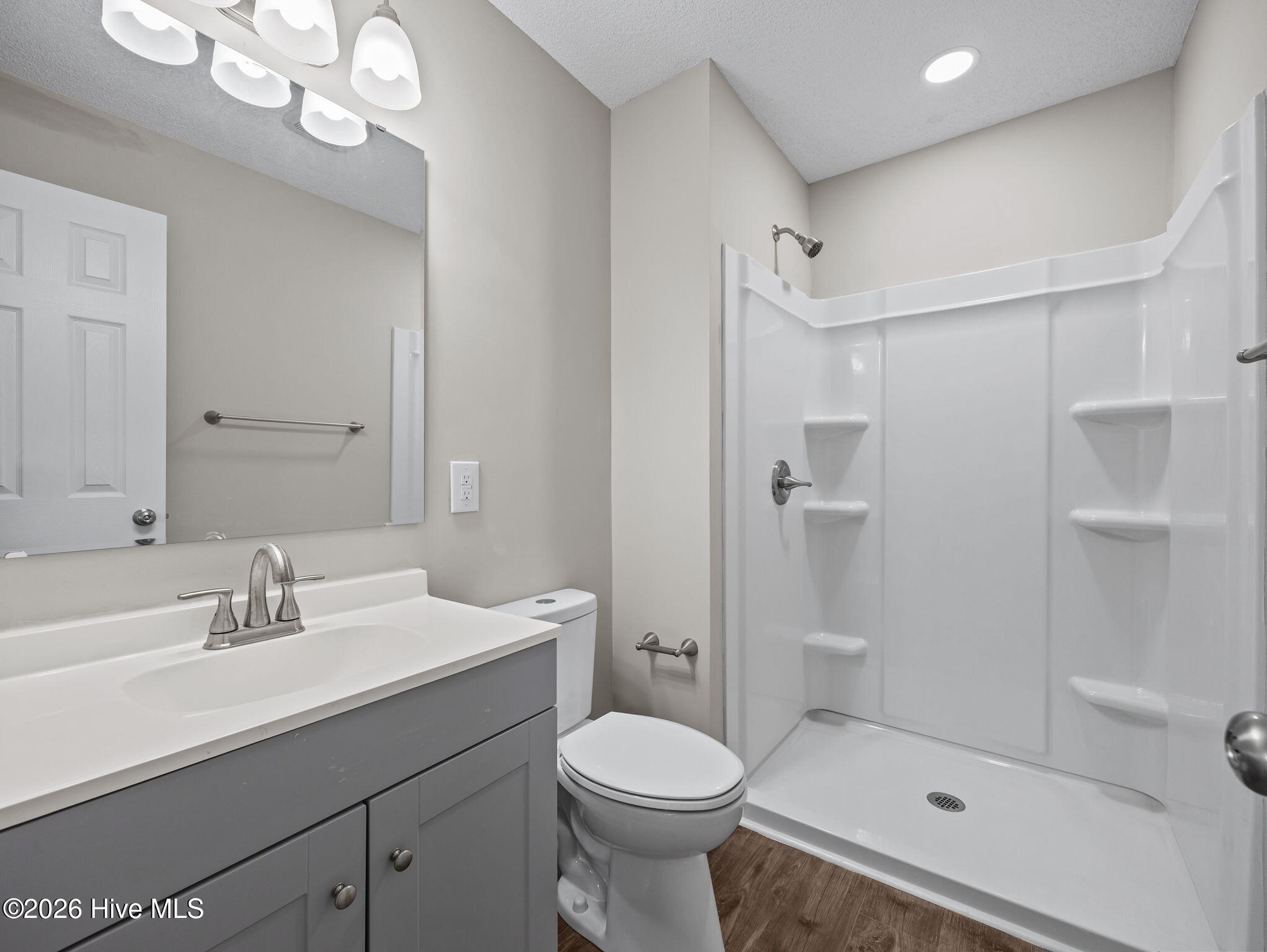 404 Maplehurst Drive Property Photo 31