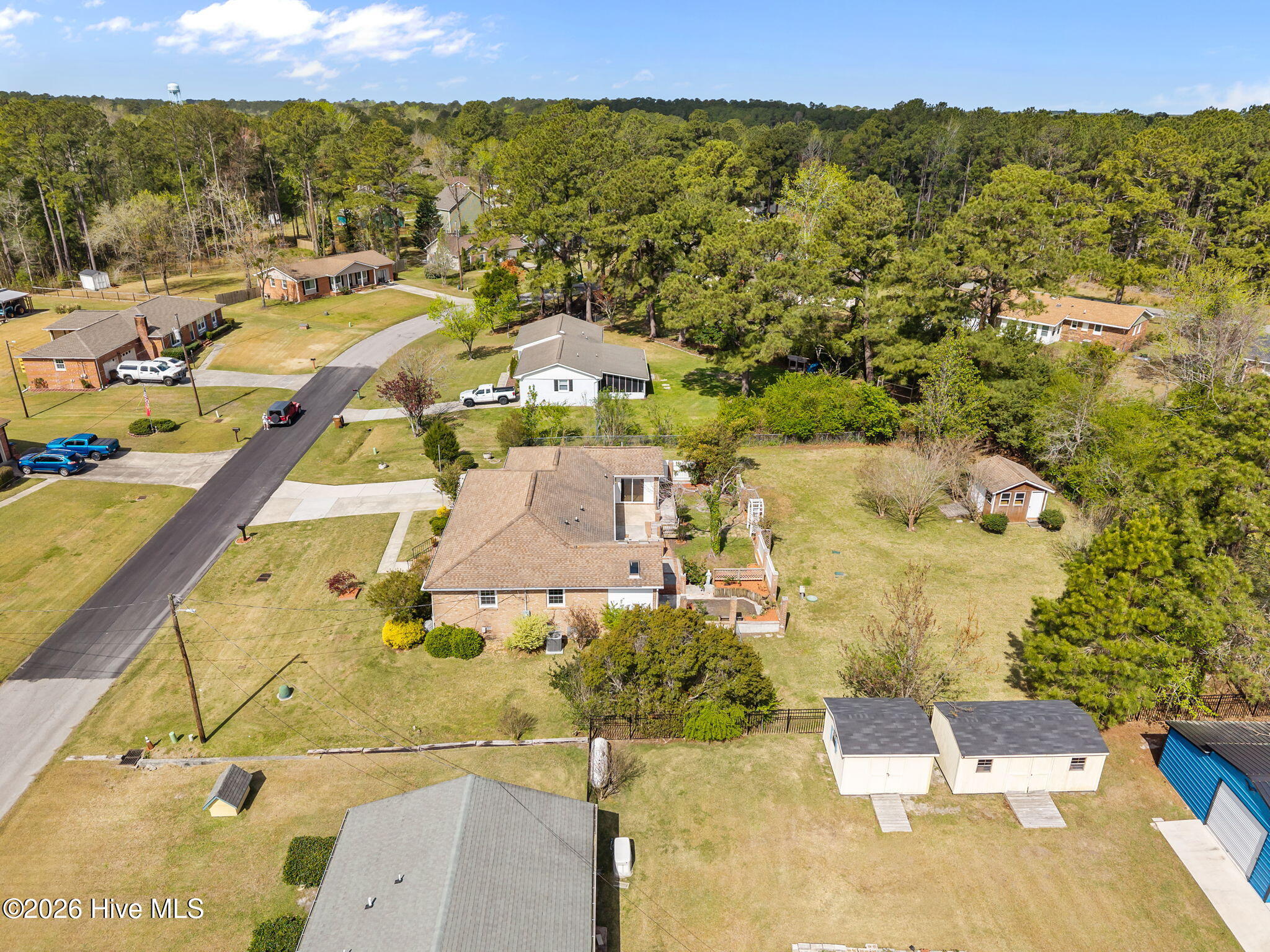 404 Maplehurst Drive Property Photo 44