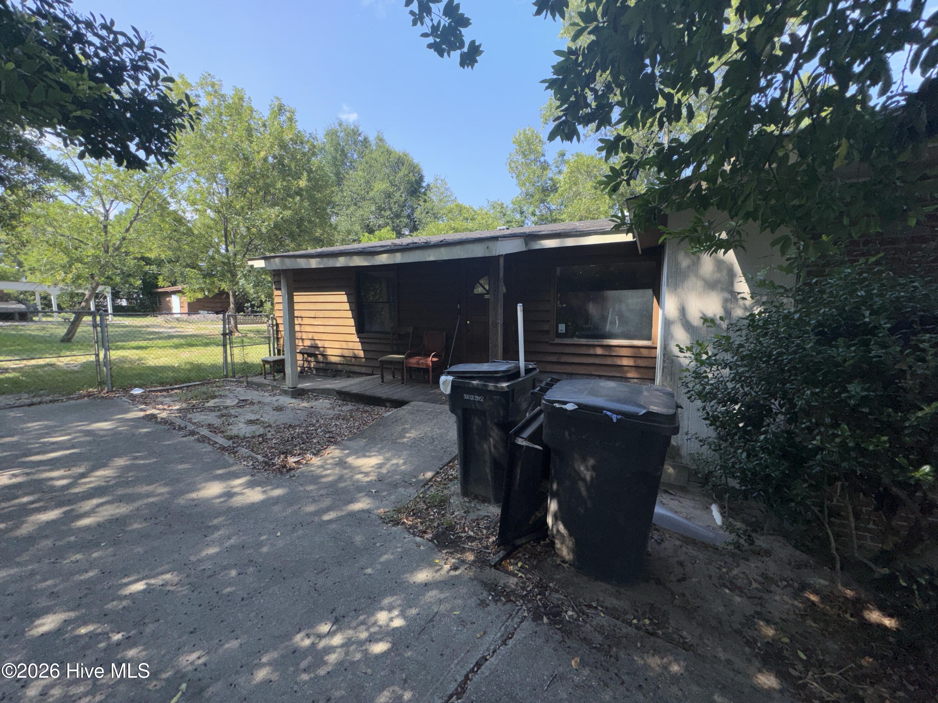2815 Deans Bridge Road Property Photo 23