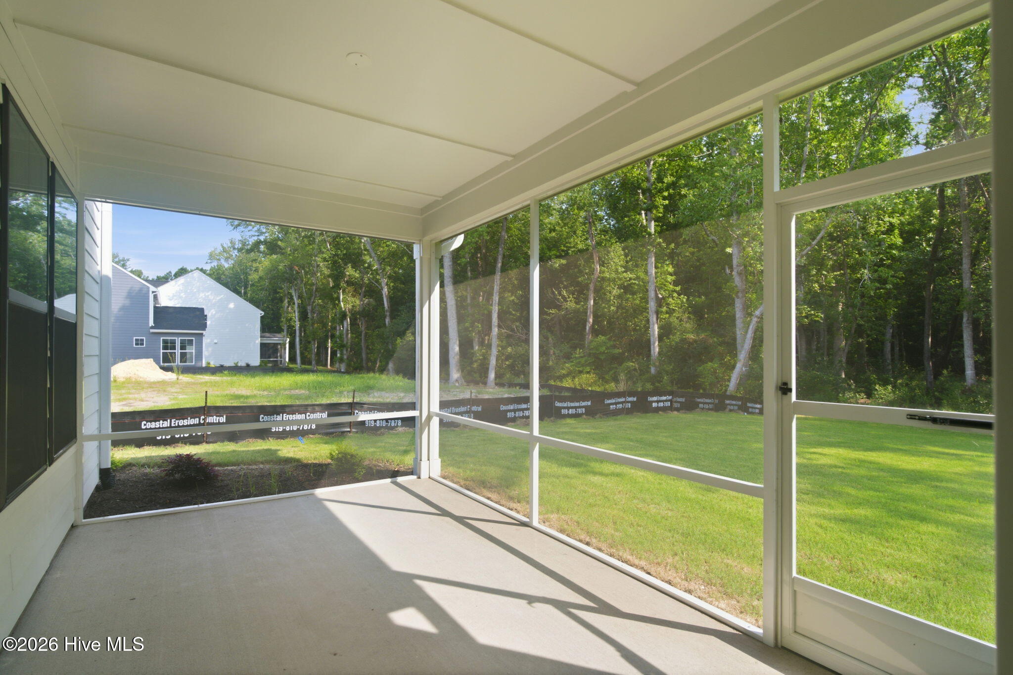 1008 Doe Place Property Photo 38