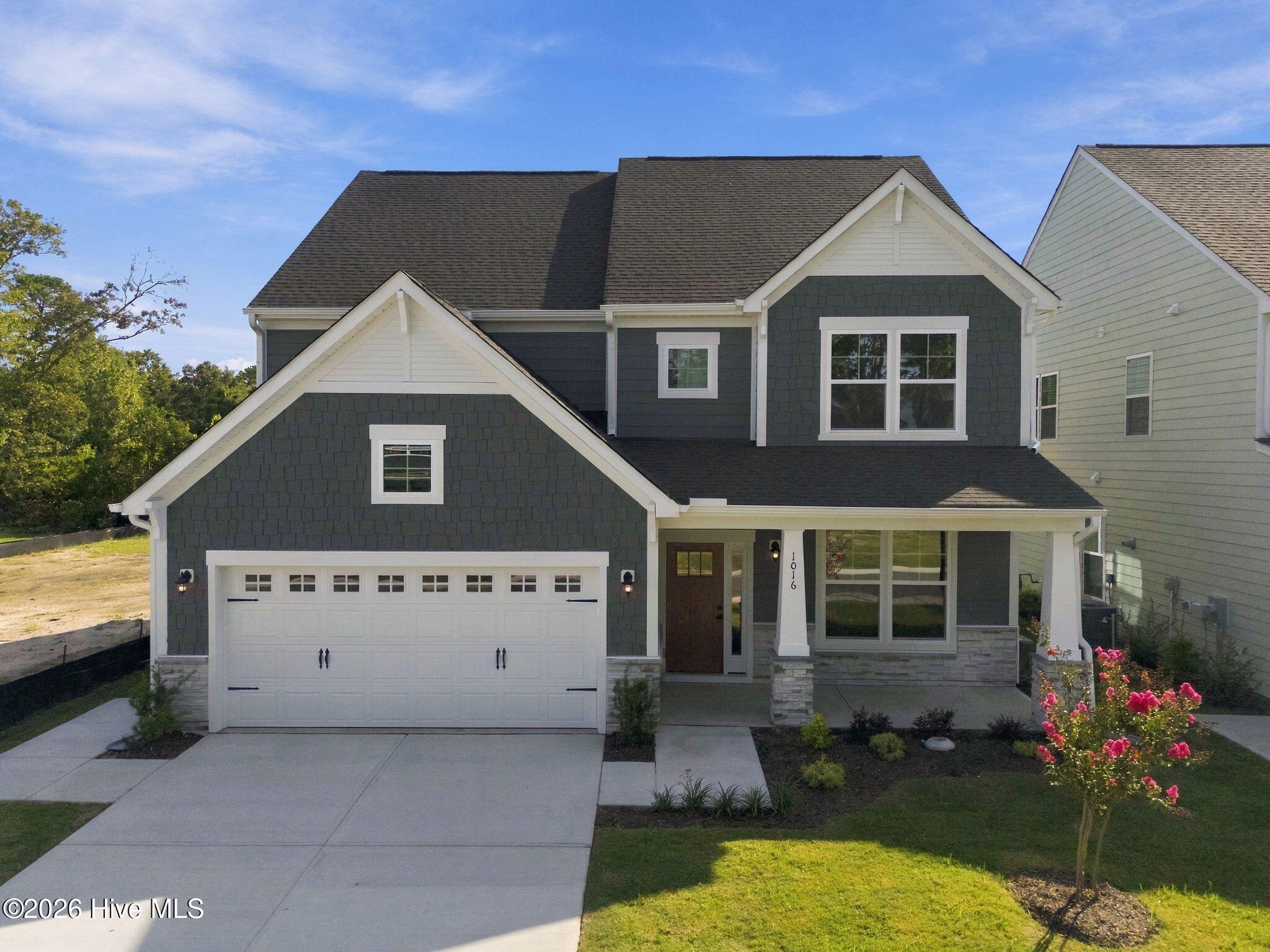 1016 Fawn Valley Way Property Photo 1