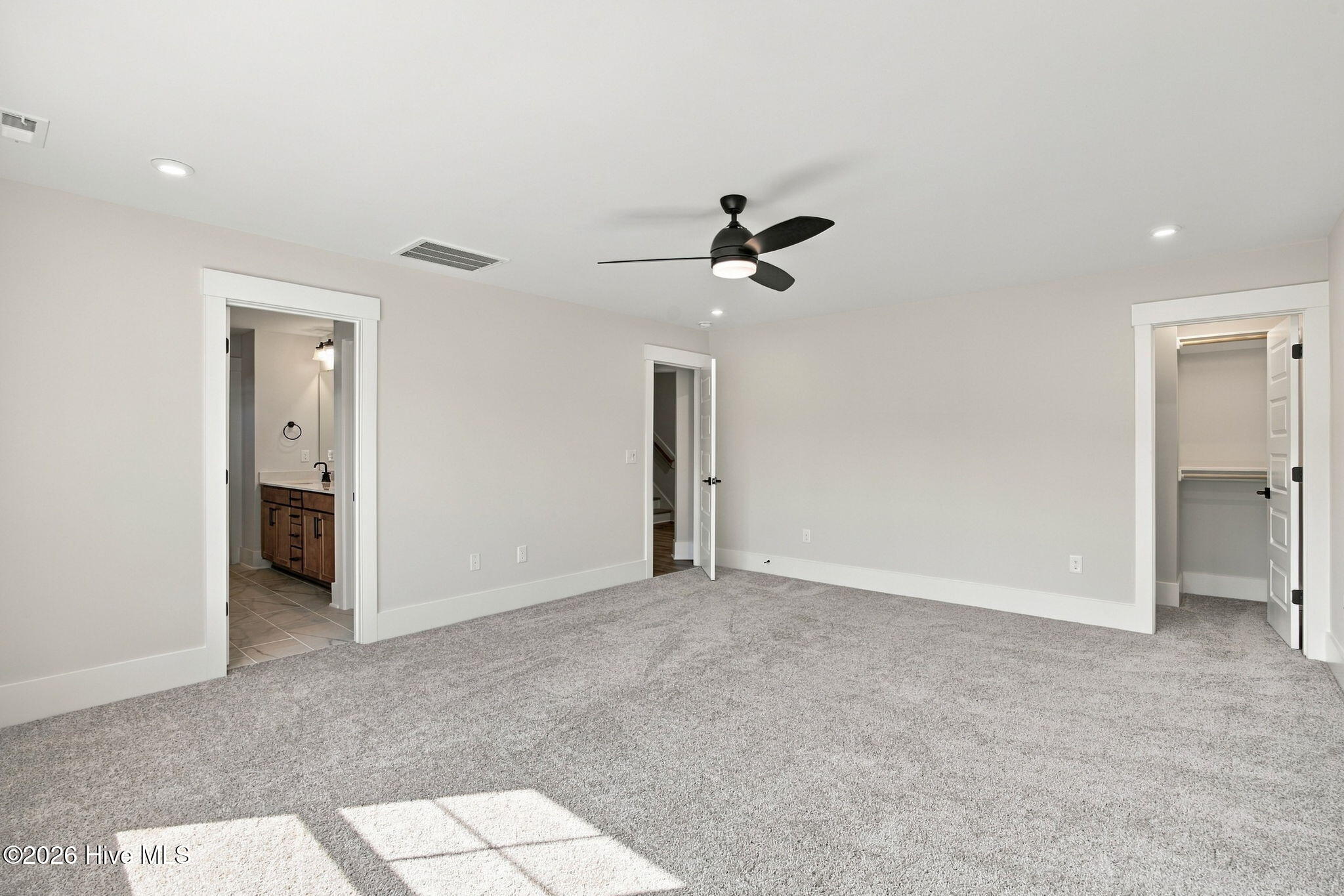 1016 Fawn Valley Way Property Photo 20