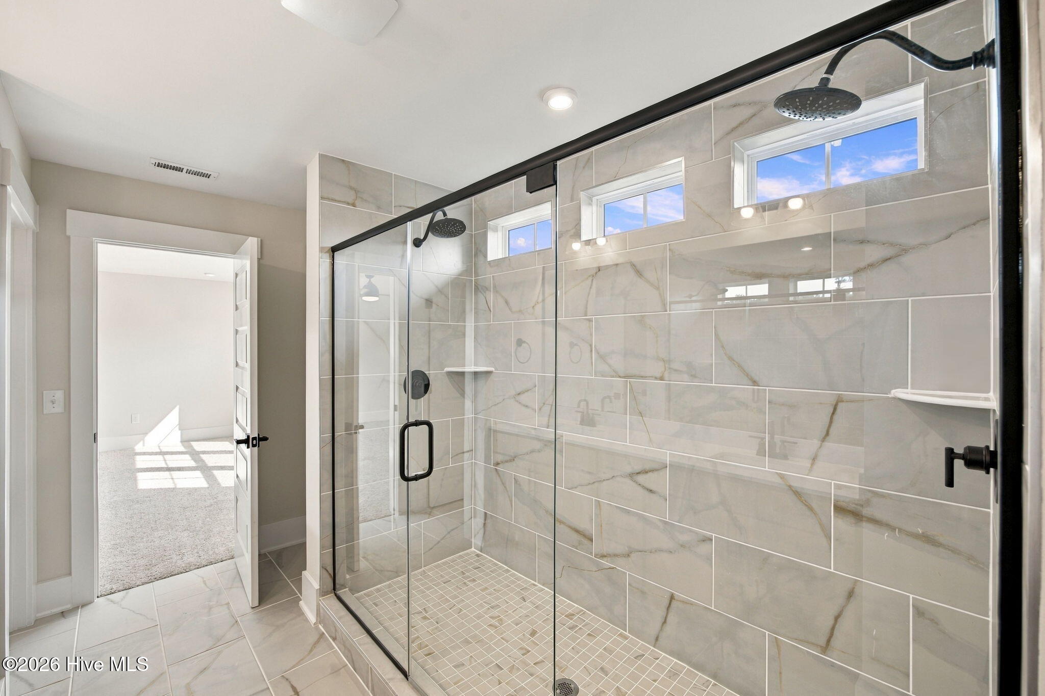 1016 Fawn Valley Way Property Photo 24