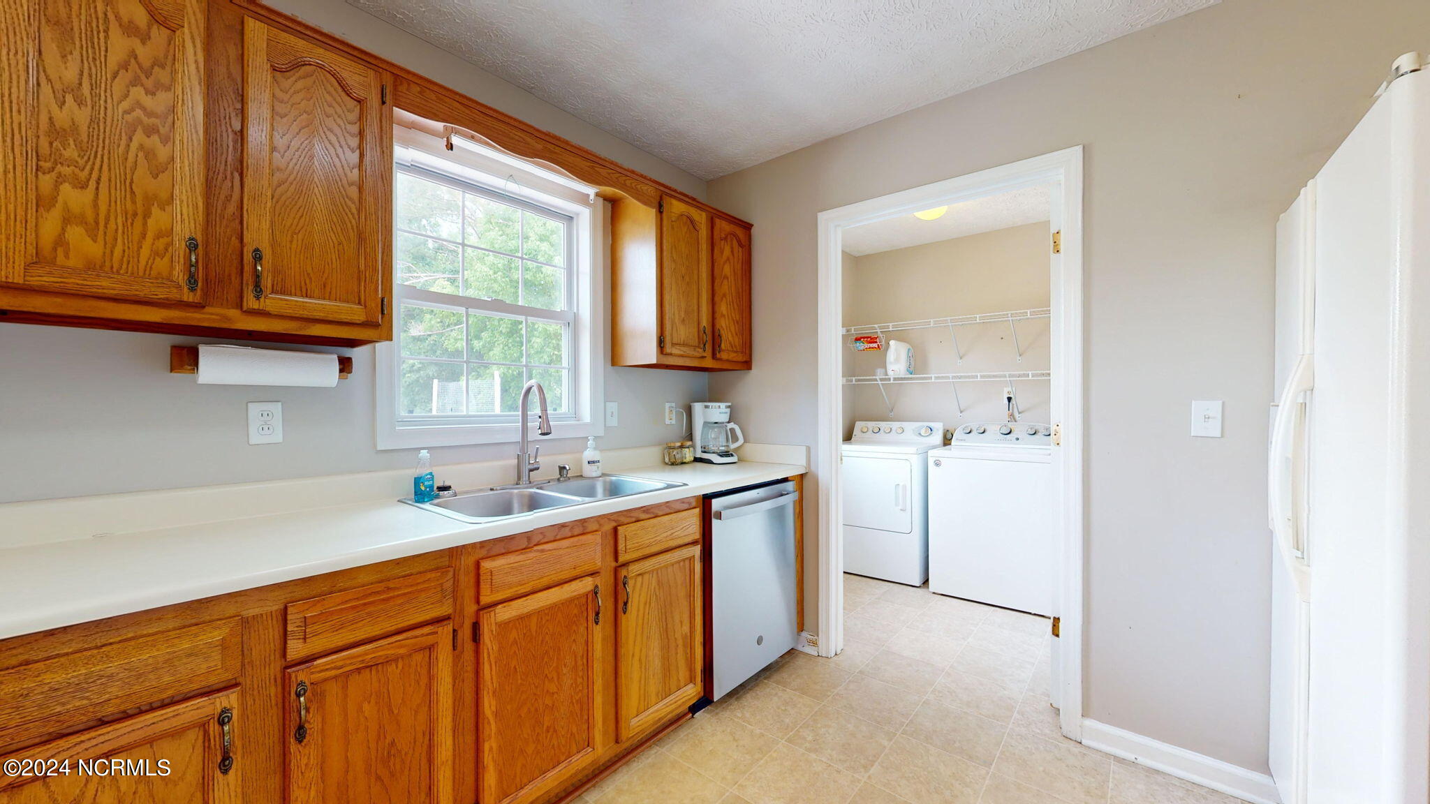 177 Avis Drive Property Photo 15