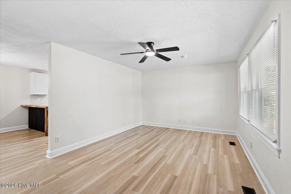 1201 York Street Property Photo 6