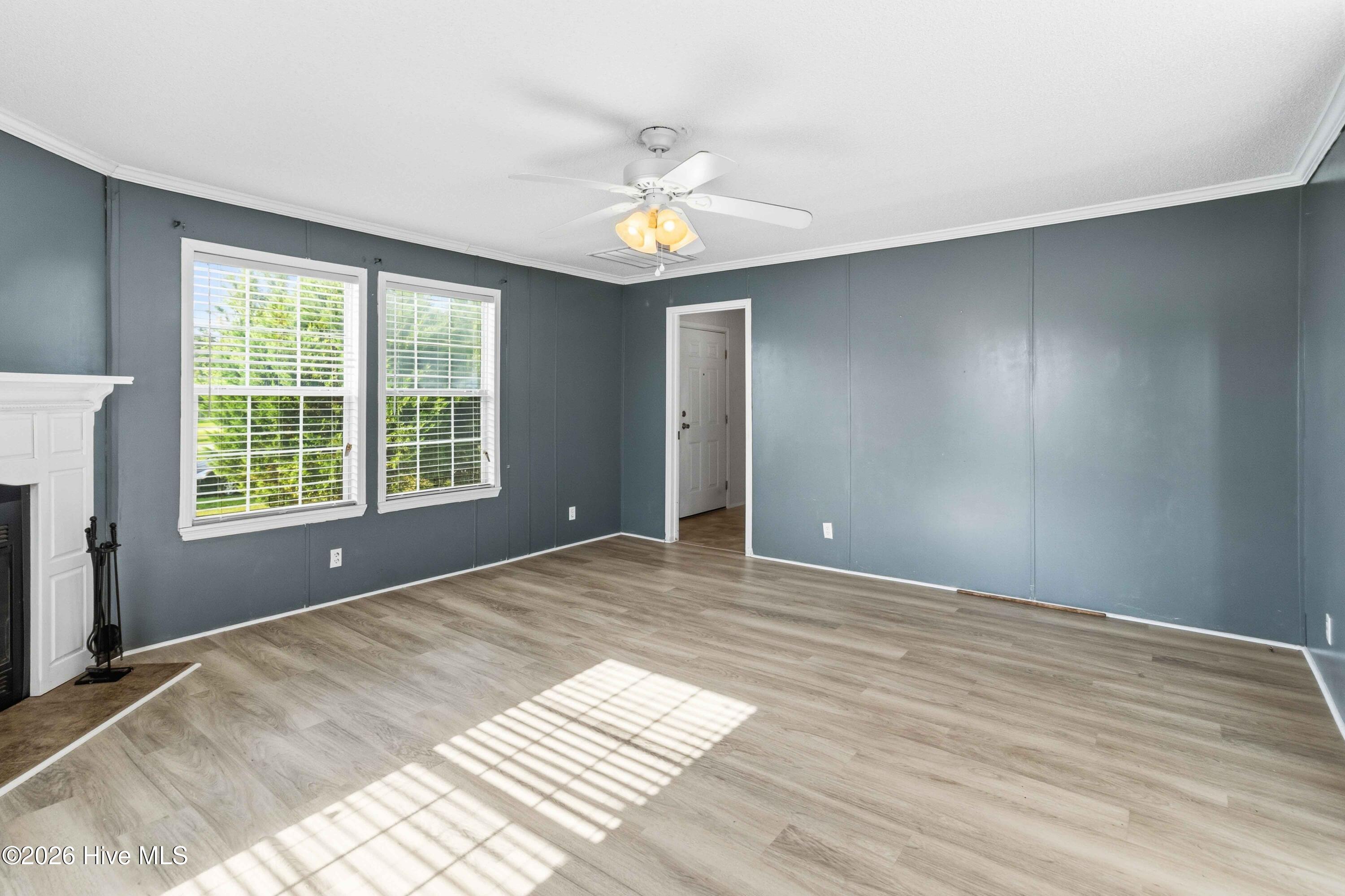 614 Autumn Winds Drive Property Photo 2