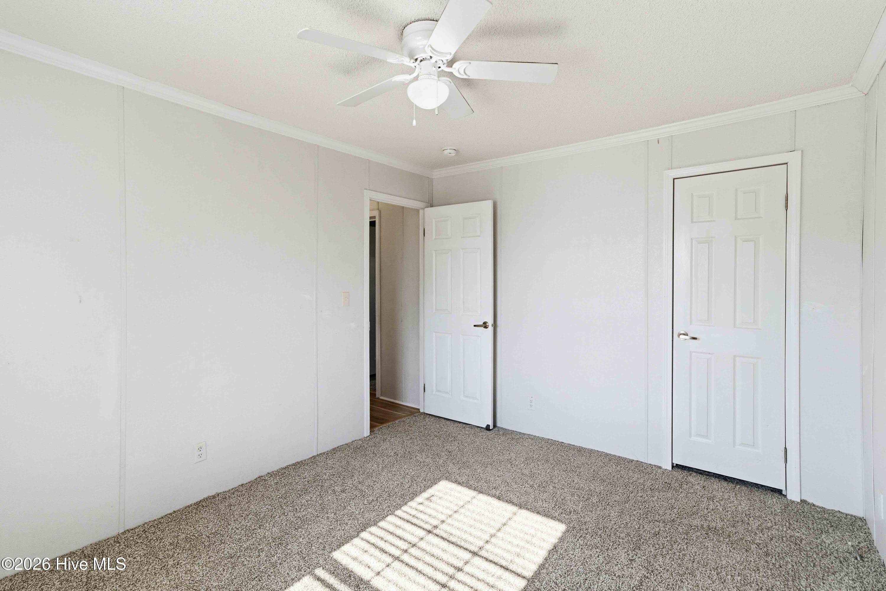 614 Autumn Winds Drive Property Photo 22