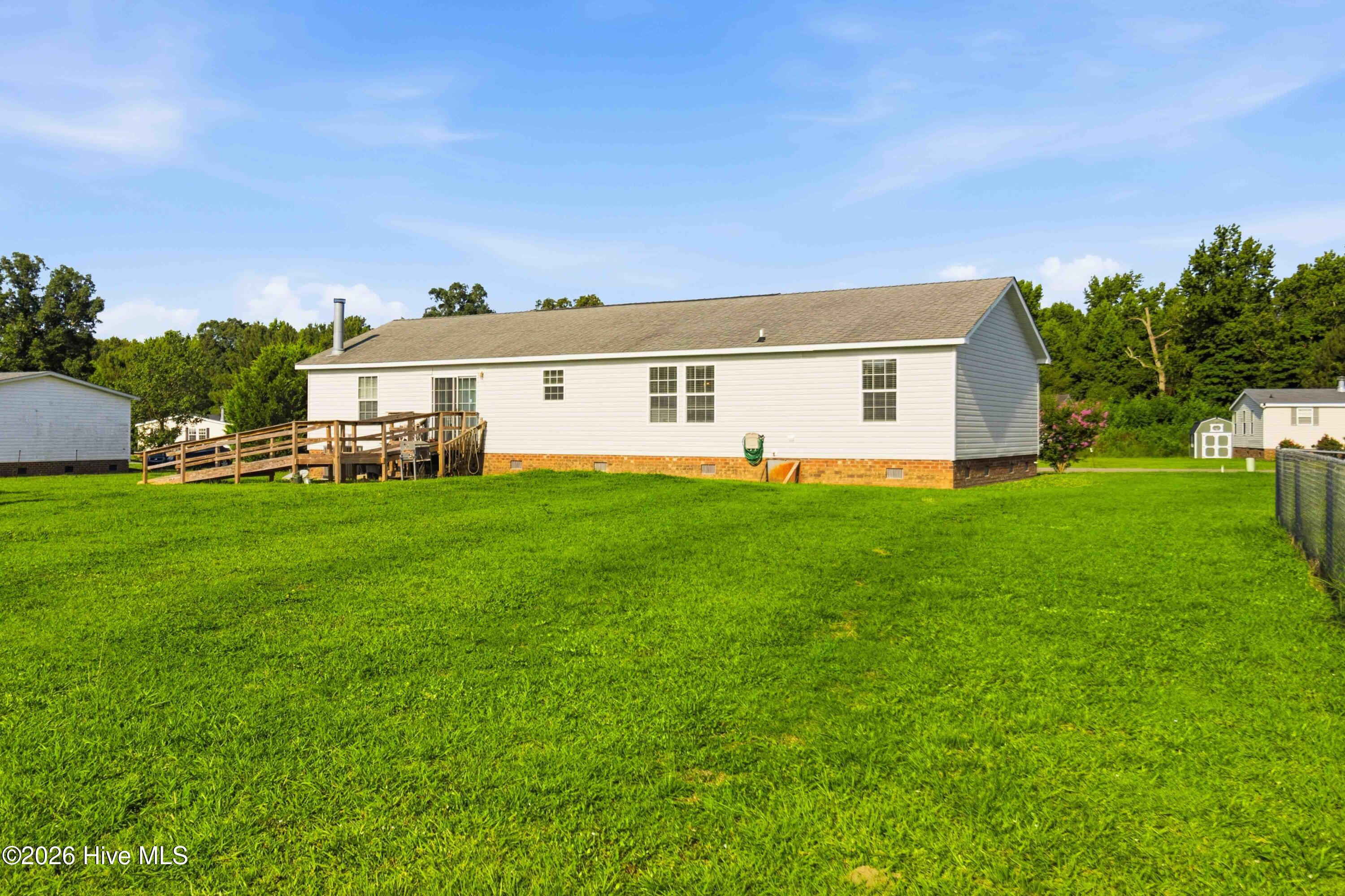 614 Autumn Winds Drive Property Photo 28