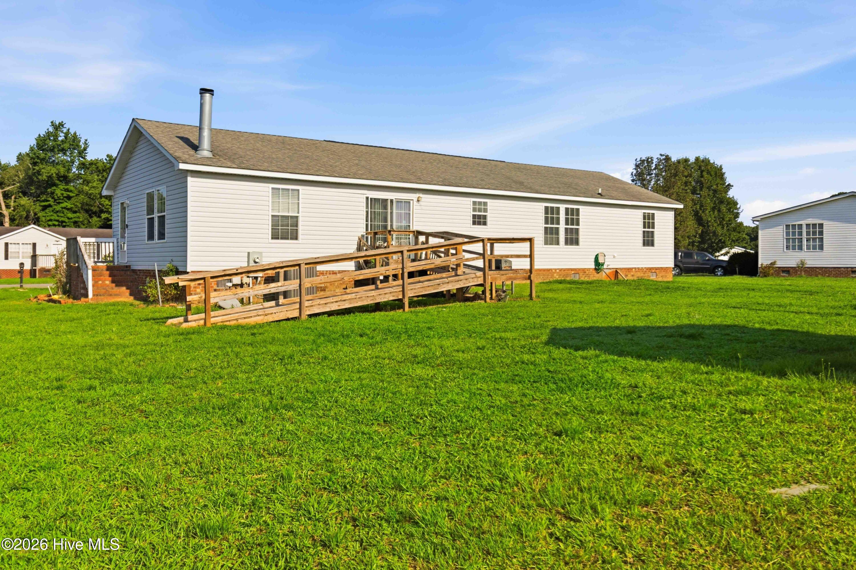 614 Autumn Winds Drive Property Photo 30