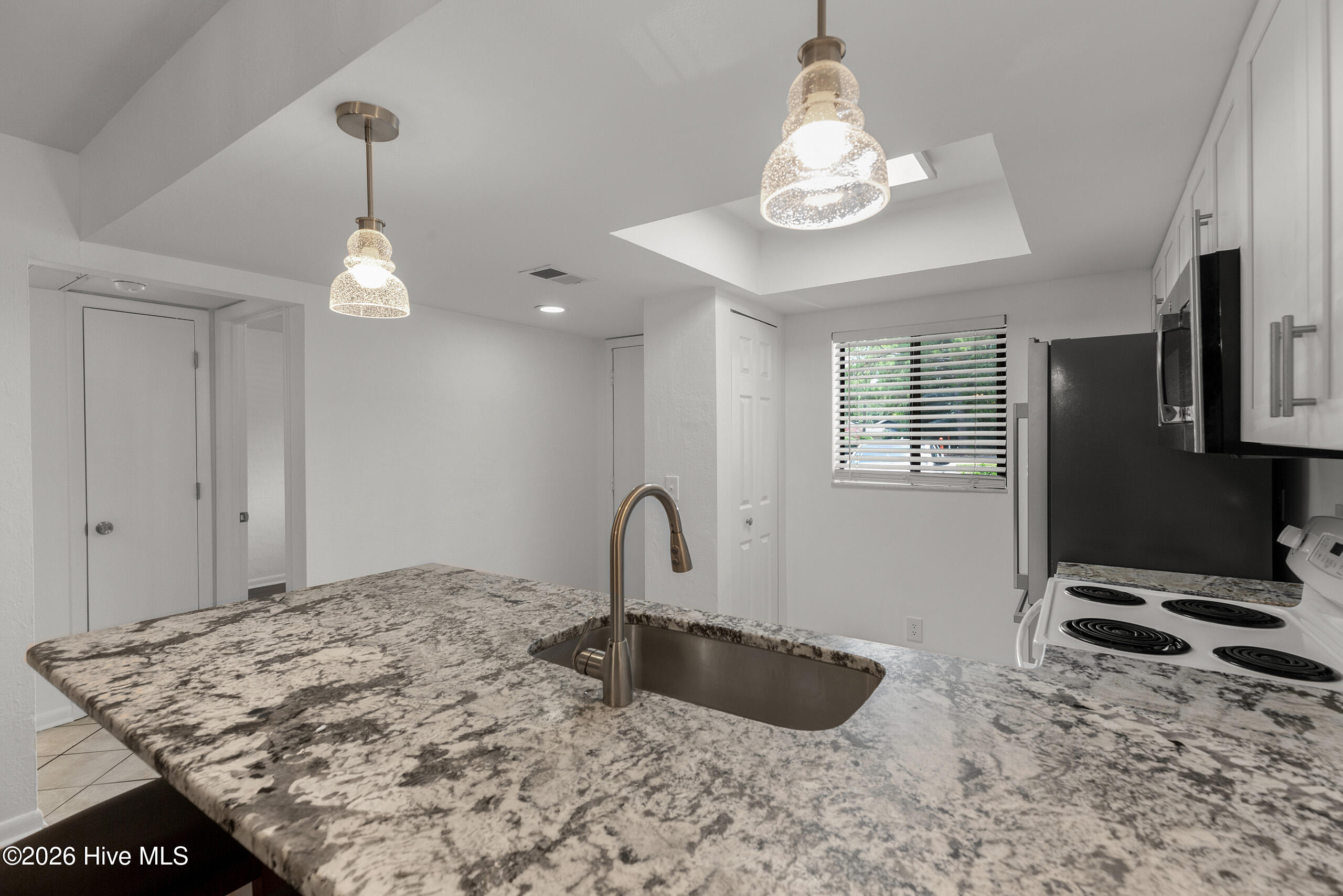 4313 Holly Tree Road Property Photo 9