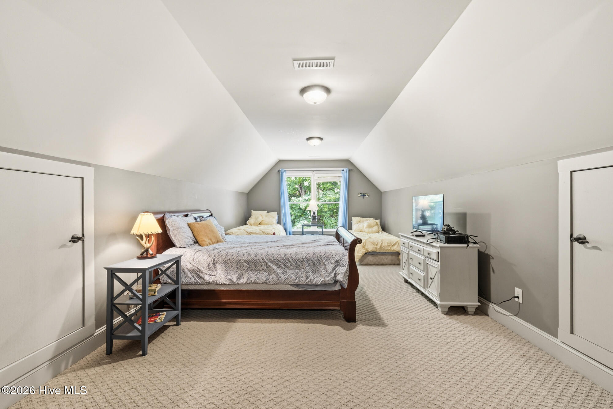 382 Lake Shore Drive Property Photo 34