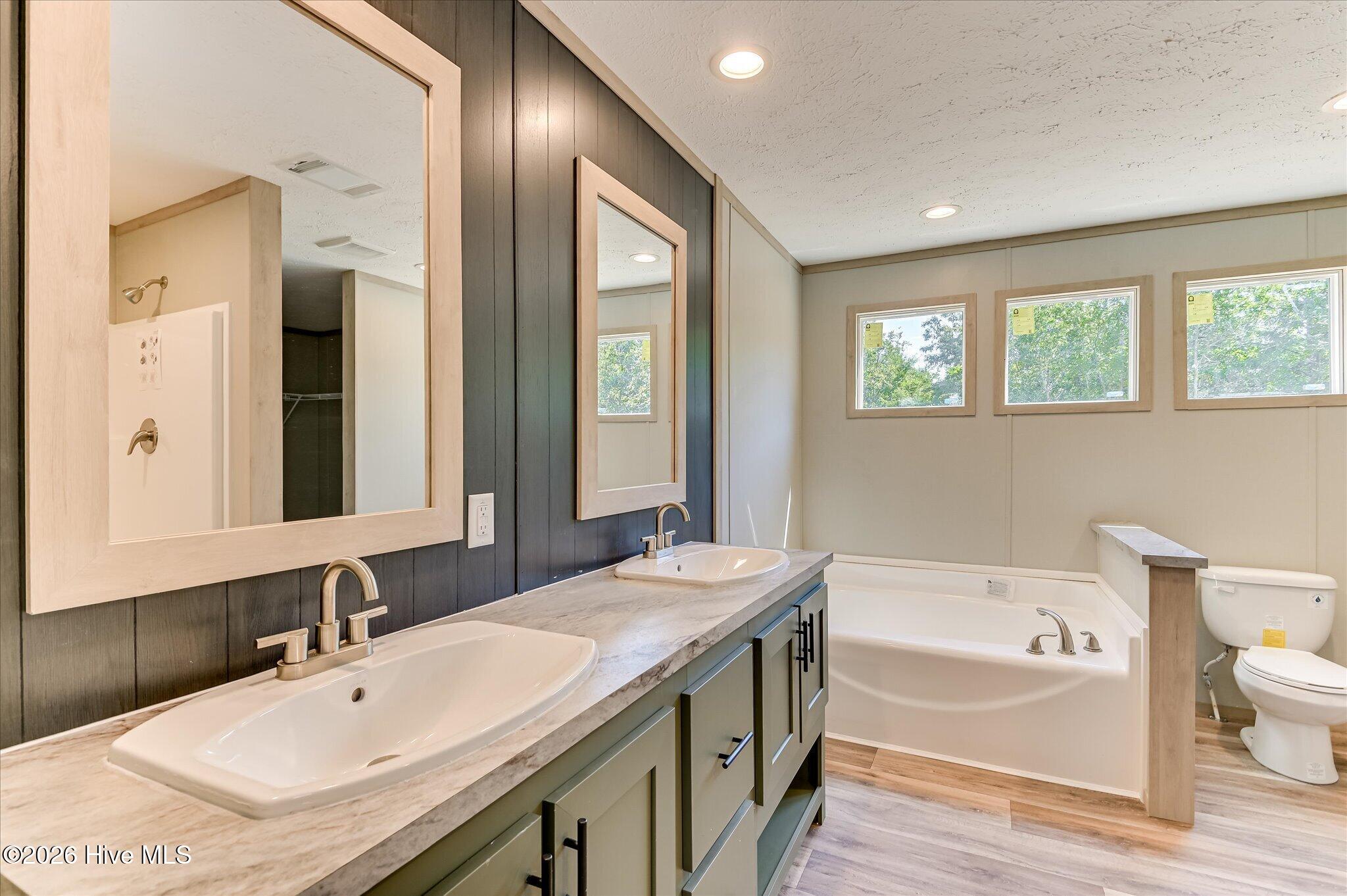 2369 D Plantation Road Property Photo 17