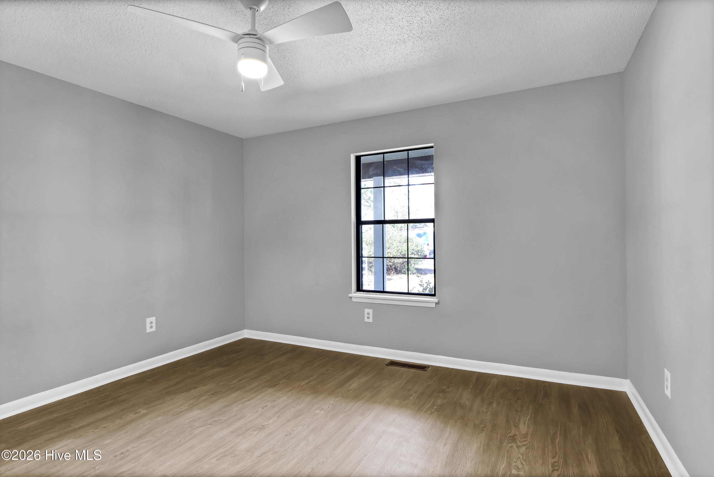 139 Charter Drive Property Photo 23