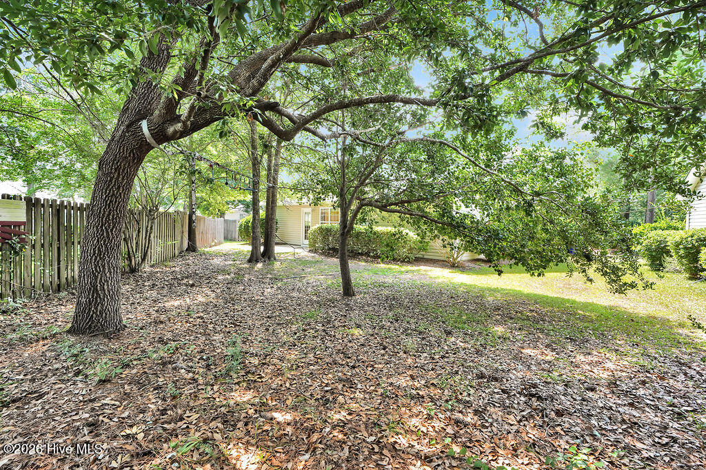 104 Grasmere Court Property Photo 33