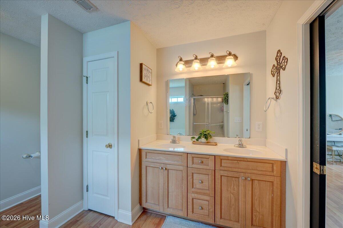 105 Croatan Woods Drive Property Photo 30