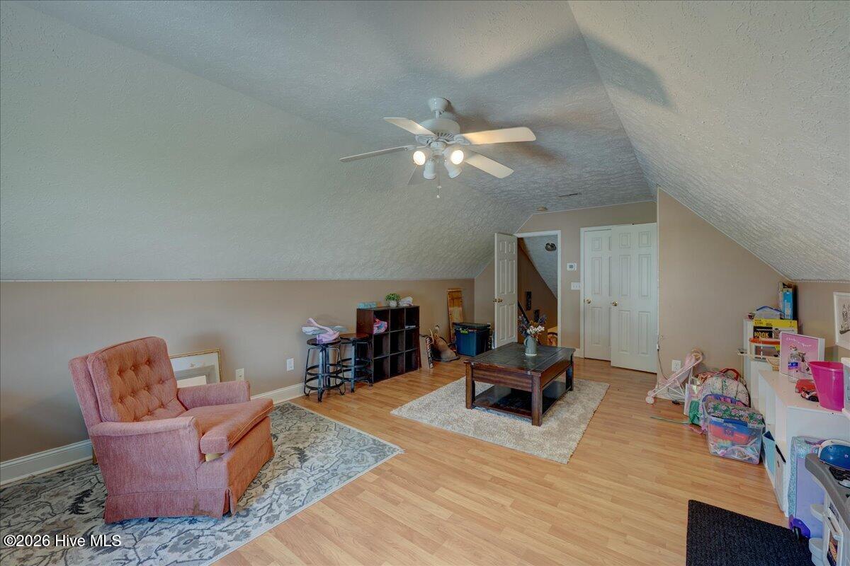 105 Croatan Woods Drive Property Photo 41