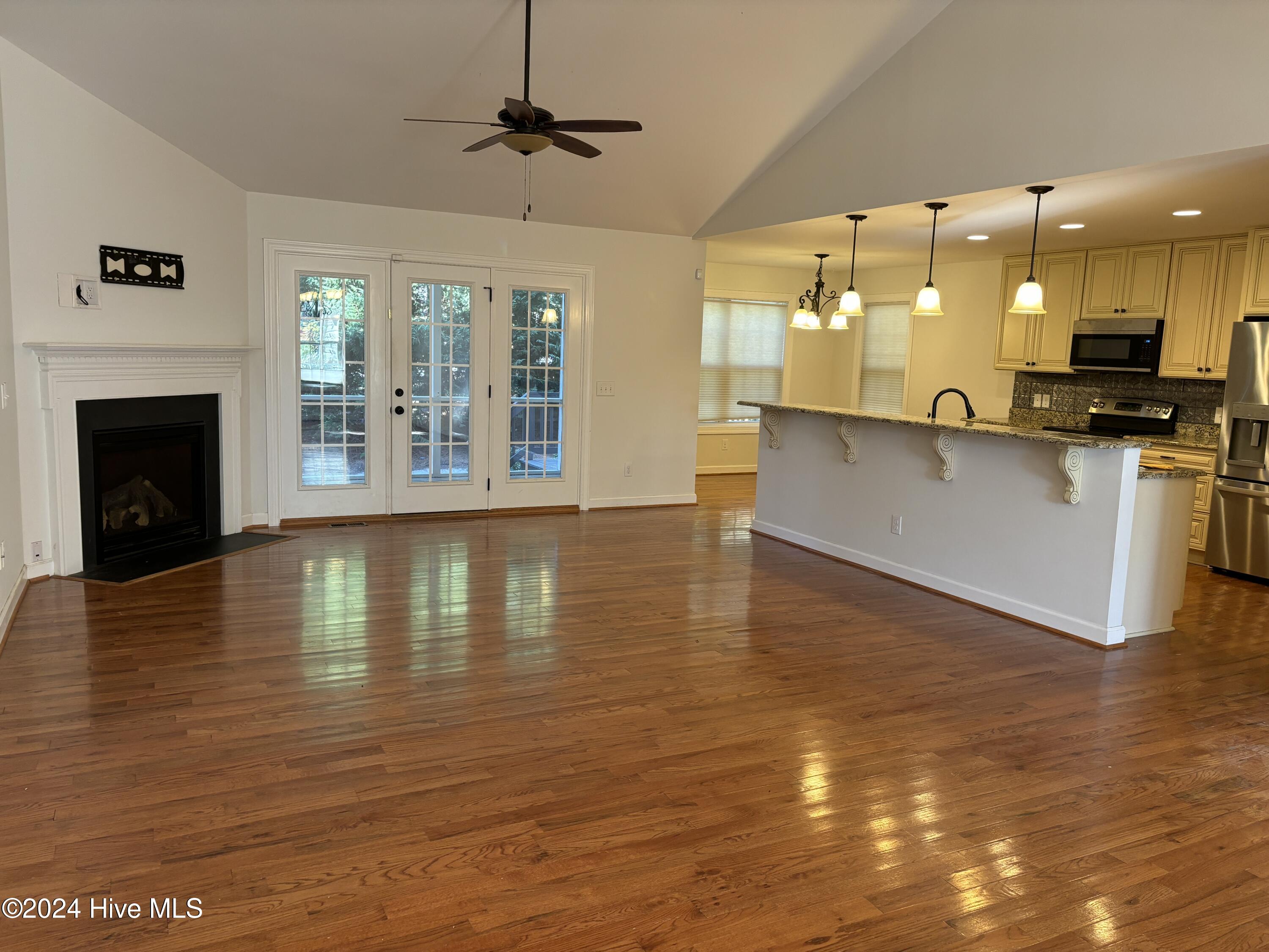 7 Moore Drive Property Photo 3