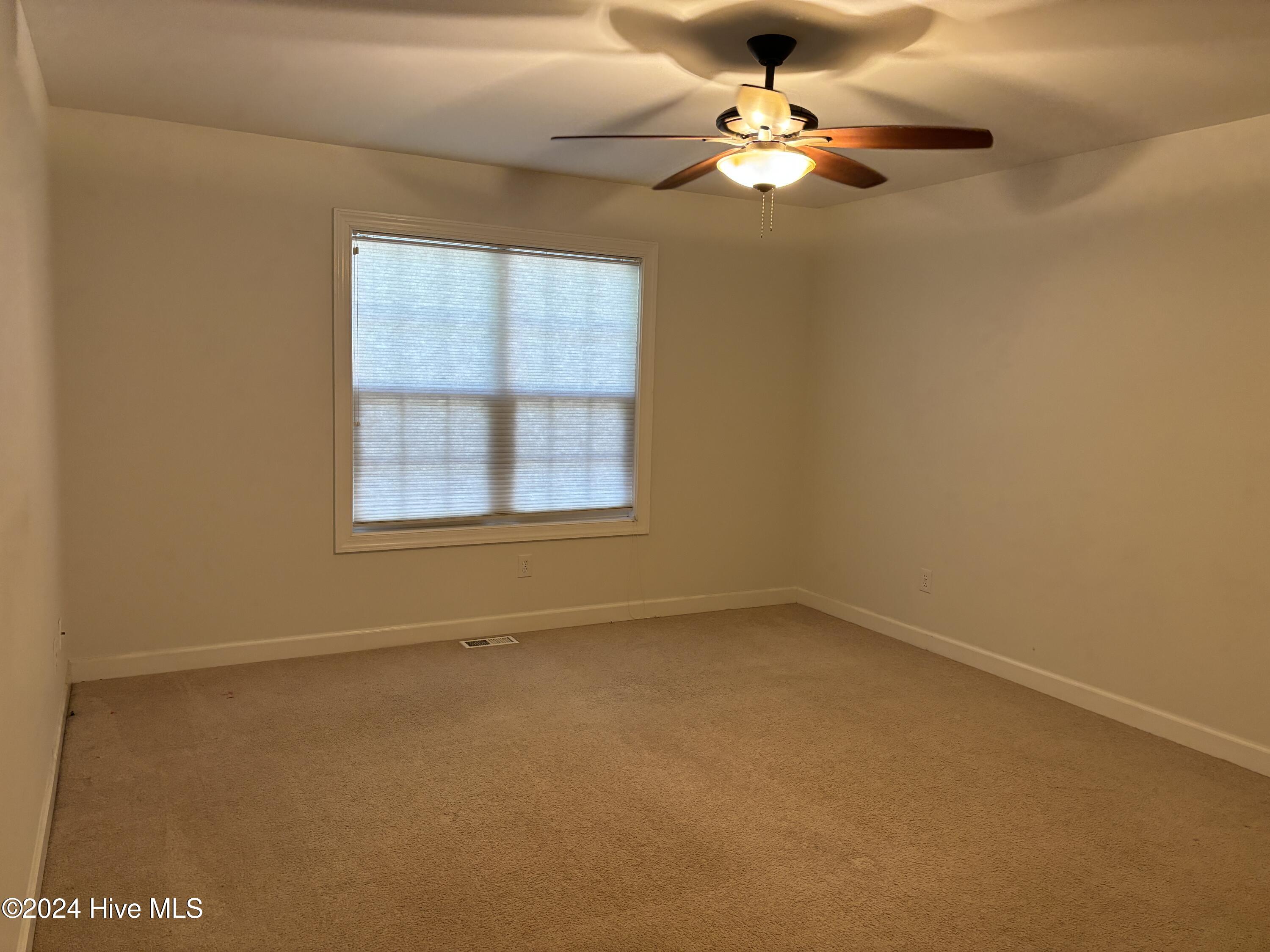 7 Moore Drive Property Photo 9