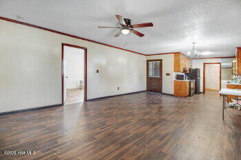 801 S Vance Street Property Photo 11