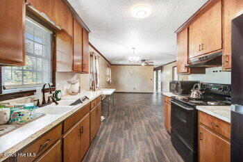 801 S Vance Street Property Photo 15