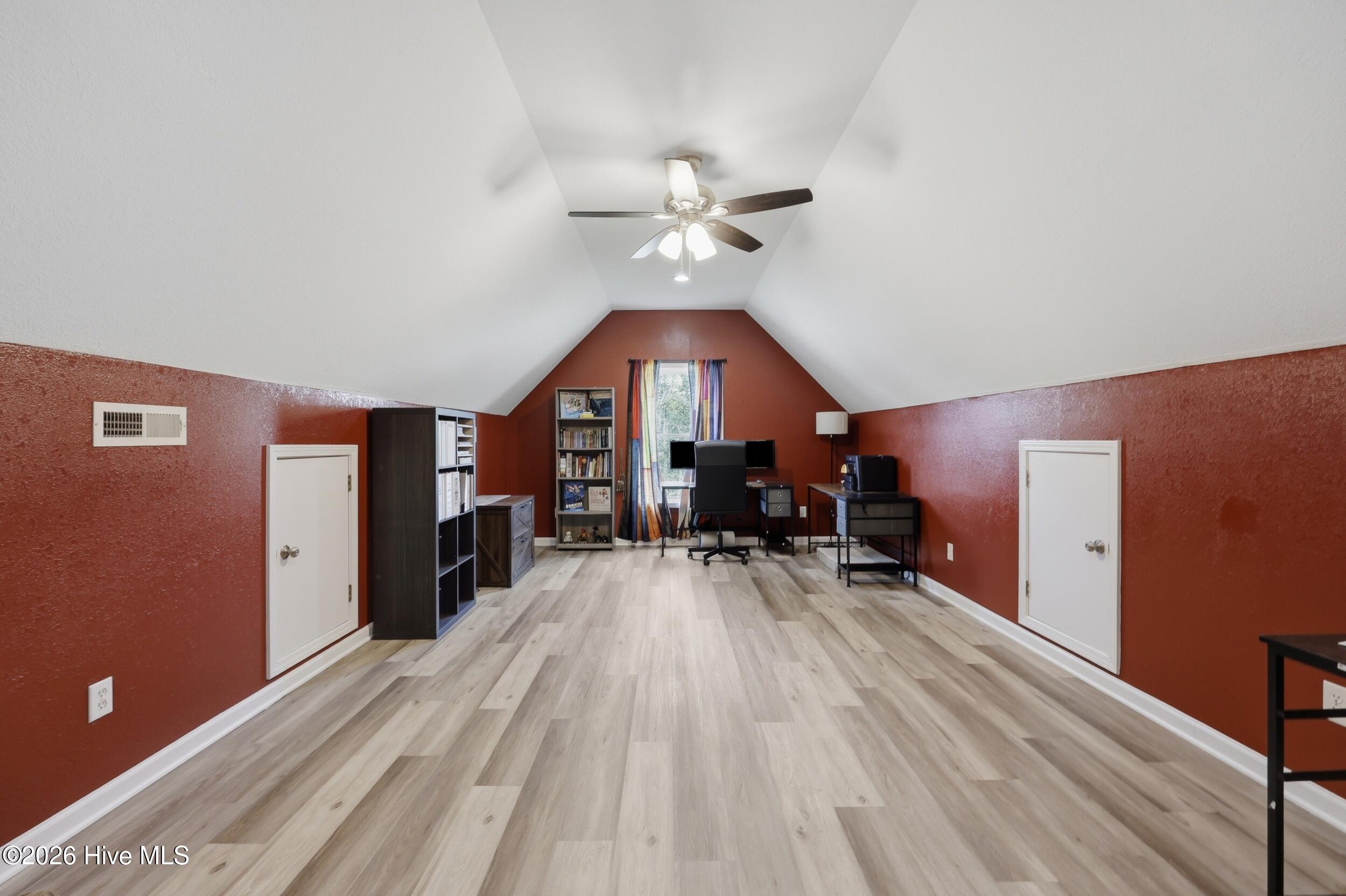 147 Charleston Drive Property Photo 40