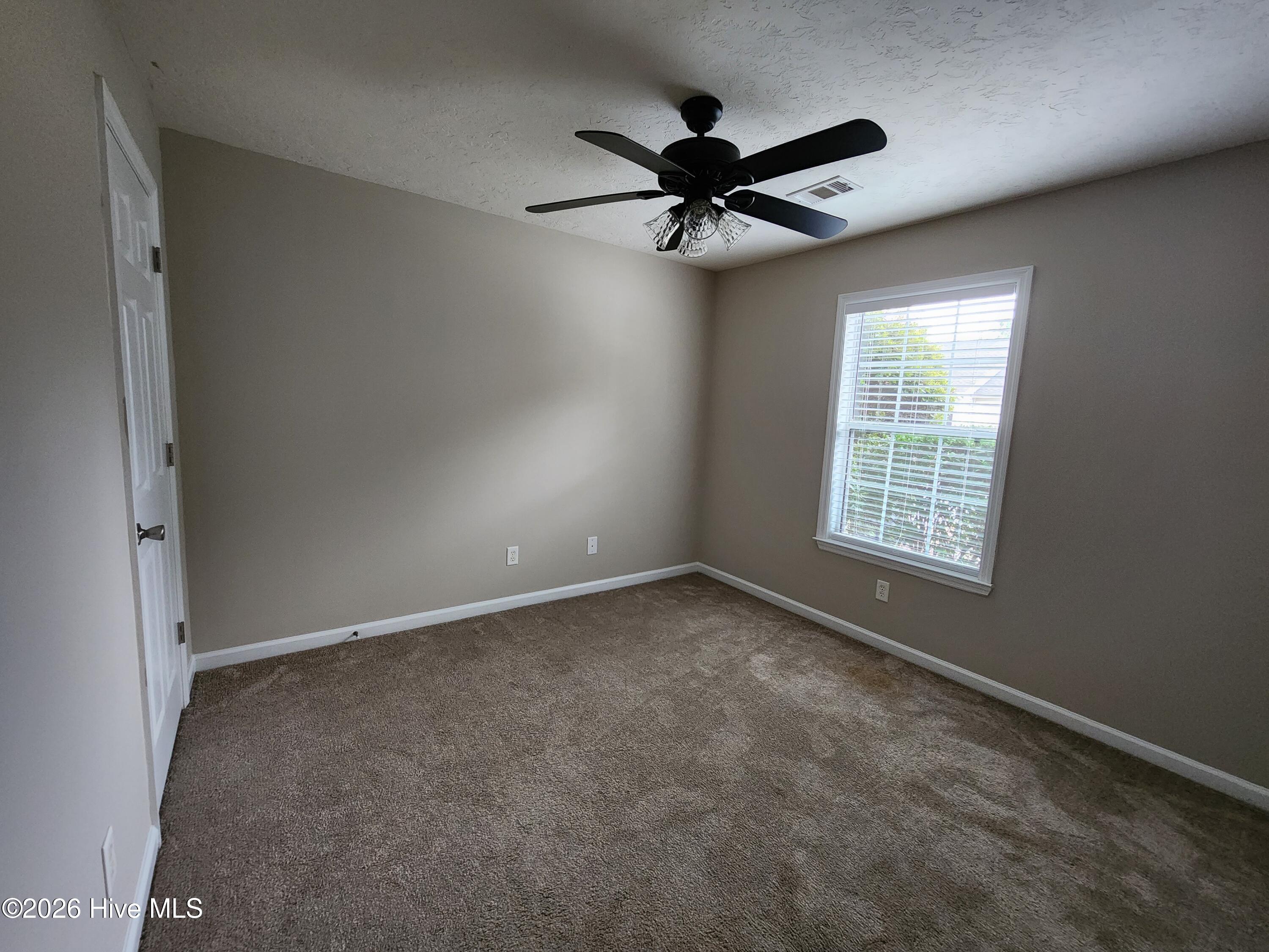 5256 Aruba Circle Property Photo 8