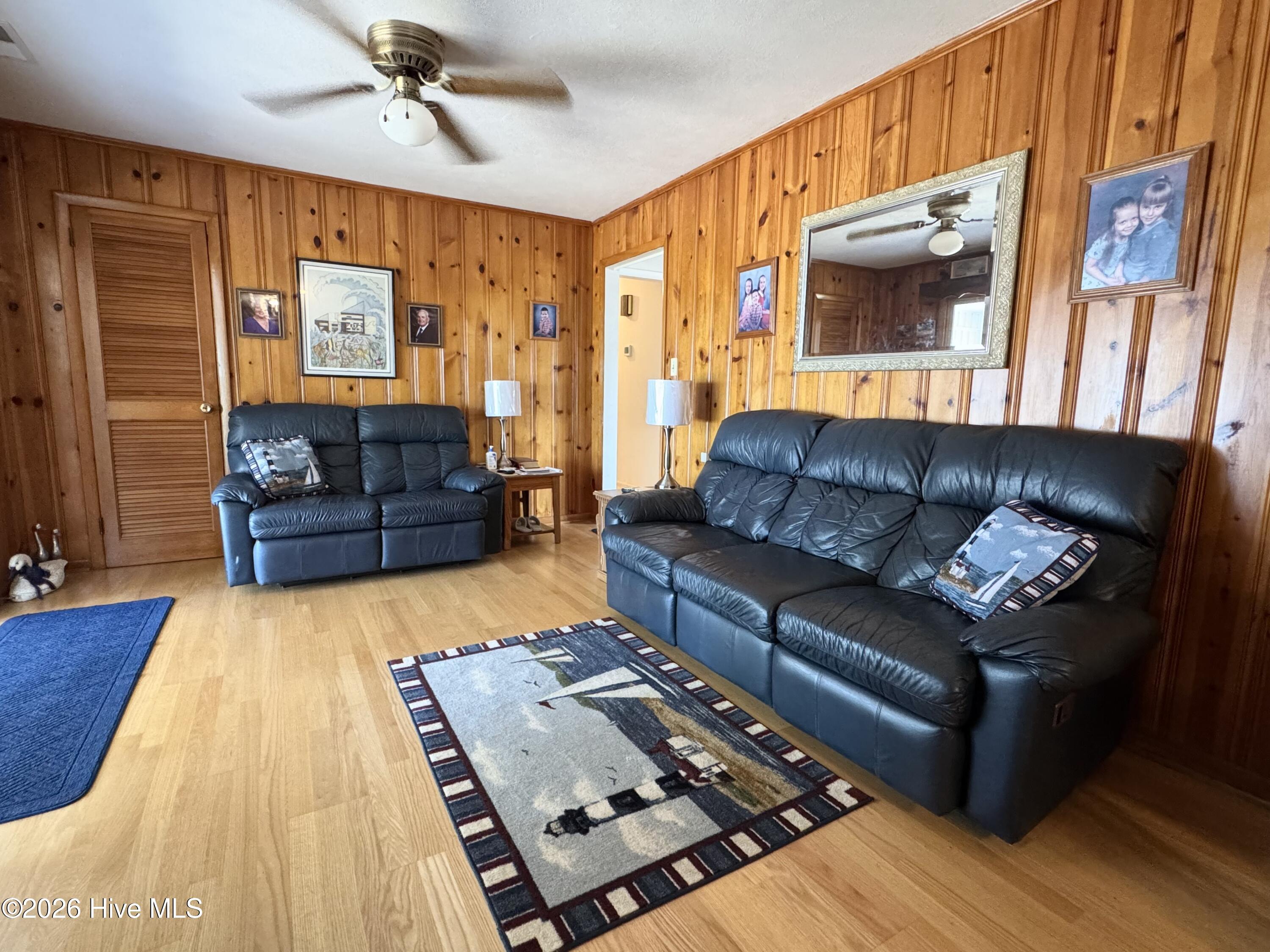 2522 Bella Coola Road Property Photo 4