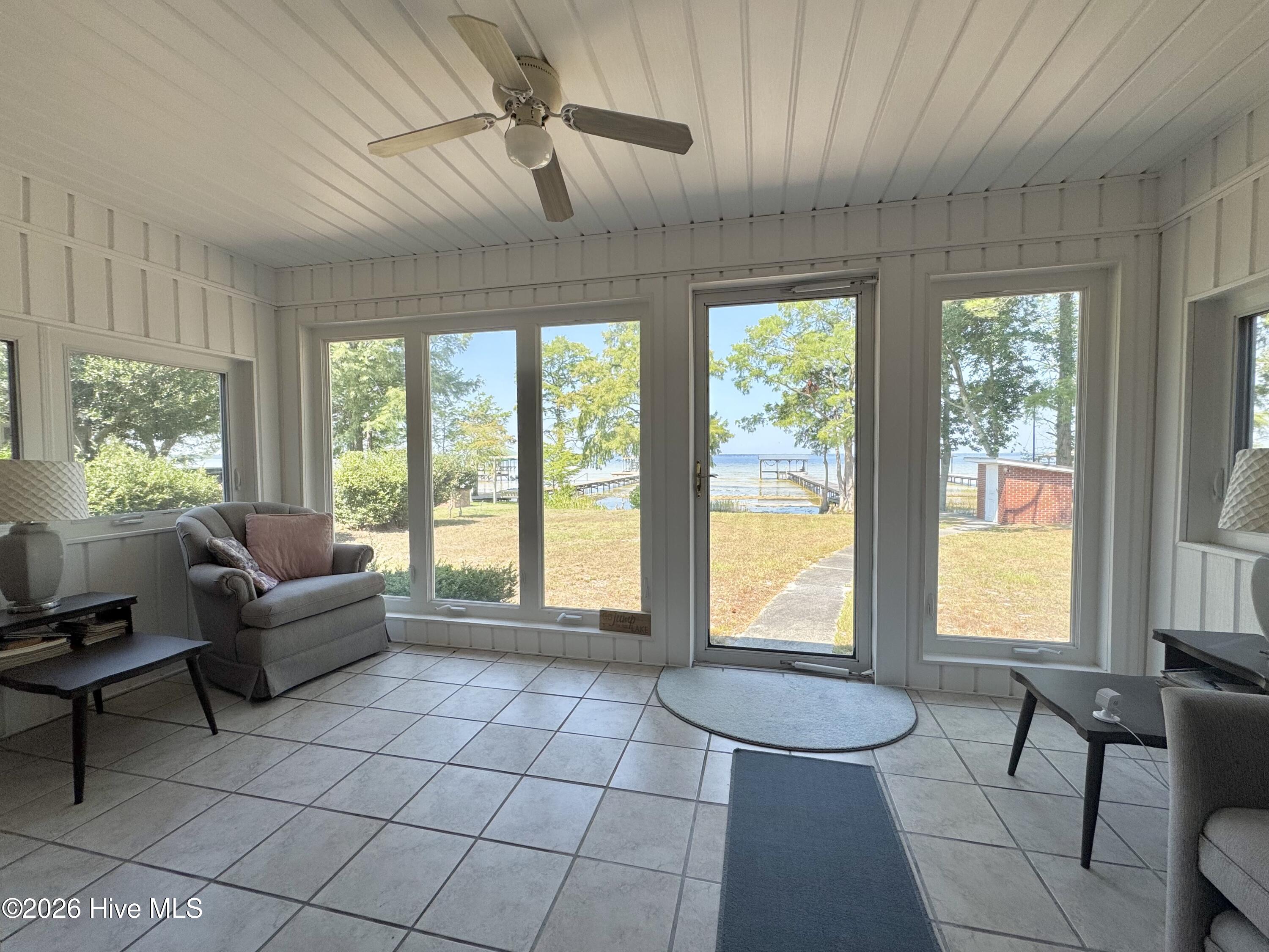 2522 Bella Coola Road Property Photo 9
