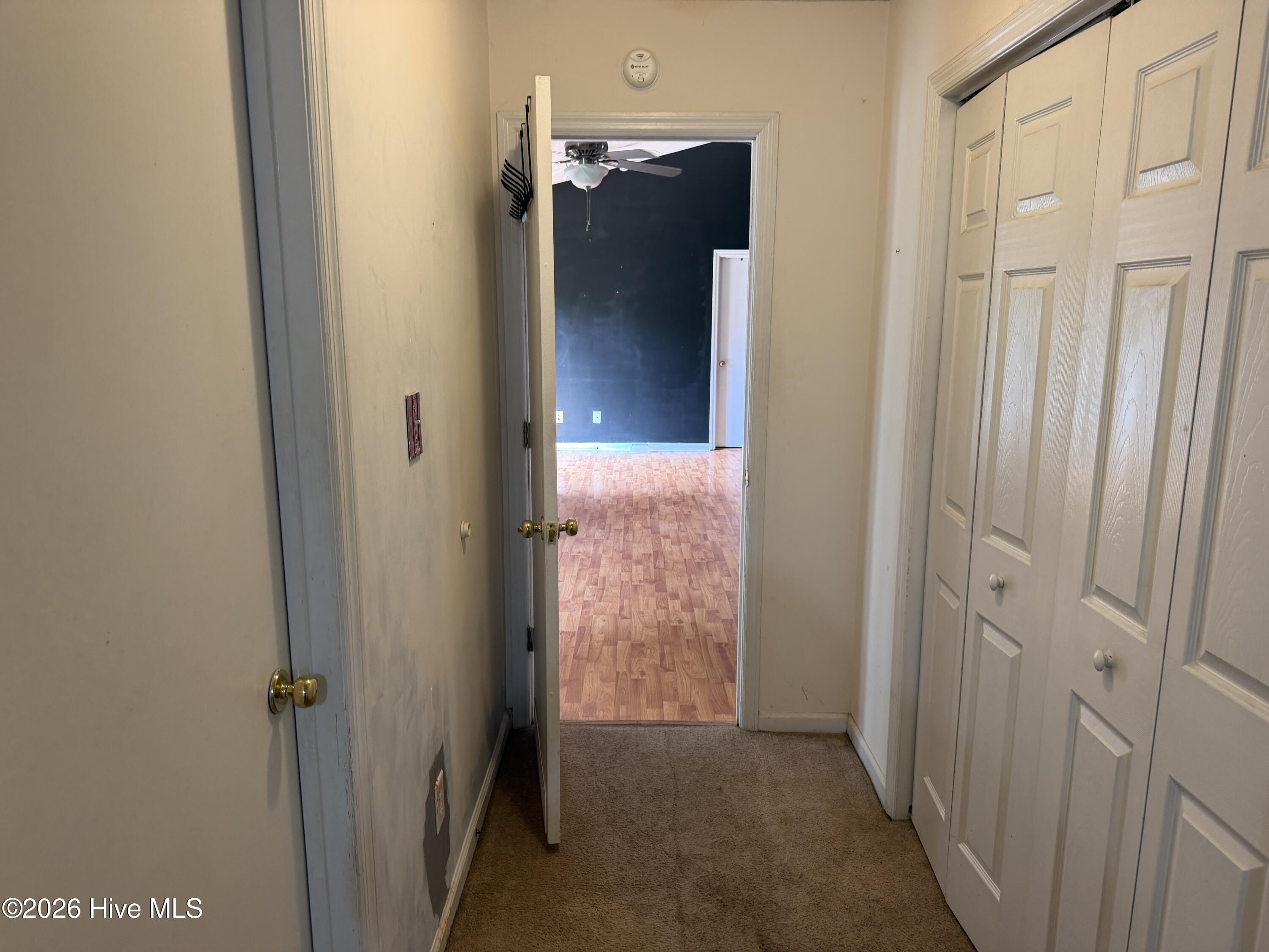 616 S Hampton Drive Property Photo 5