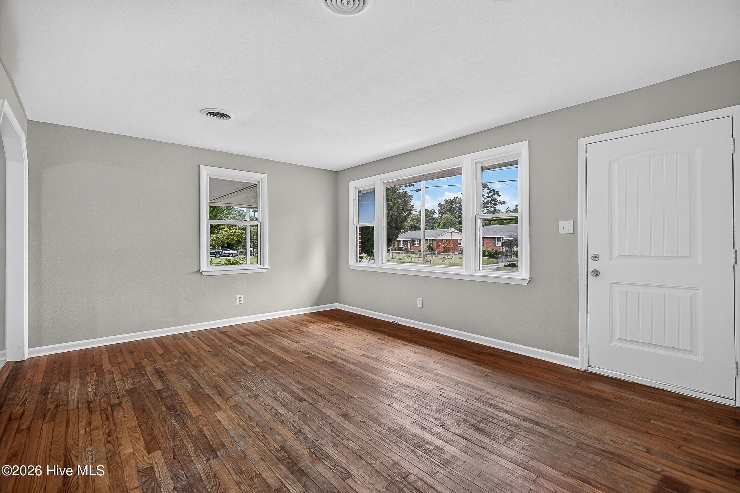 105 Kitt Drive Property Photo 6