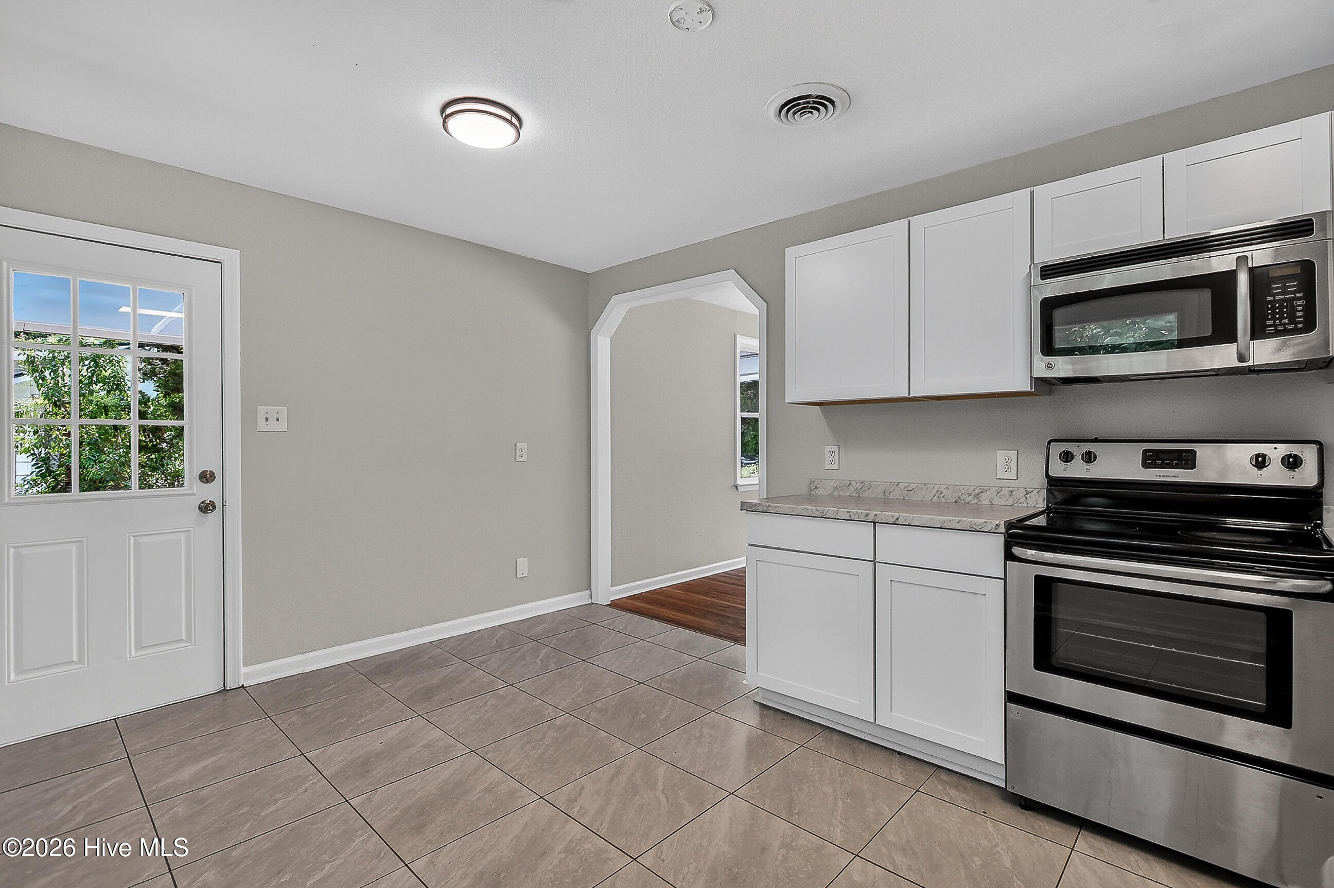 105 Kitt Drive Property Photo 10