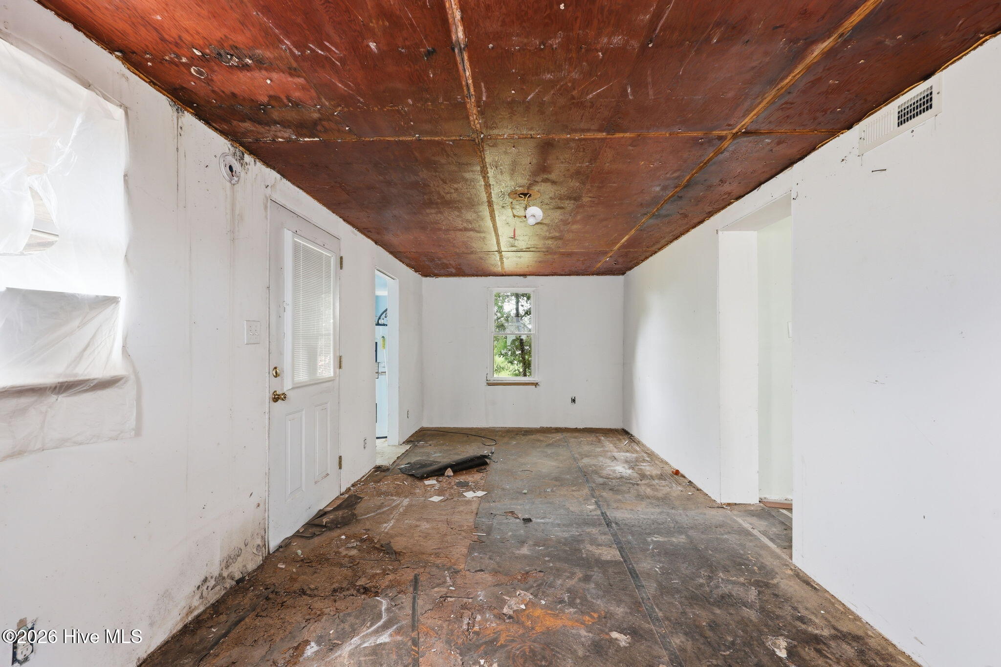 408 Pollock Street Property Photo 23