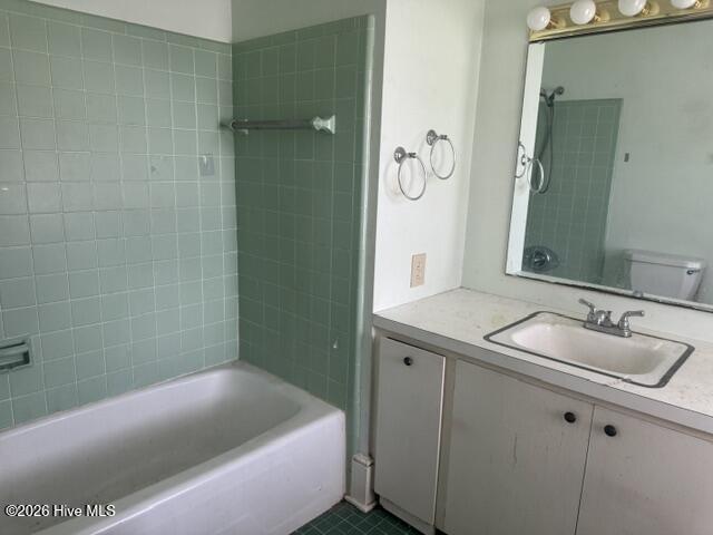 102 Pembroke Avenue S Property Photo 10