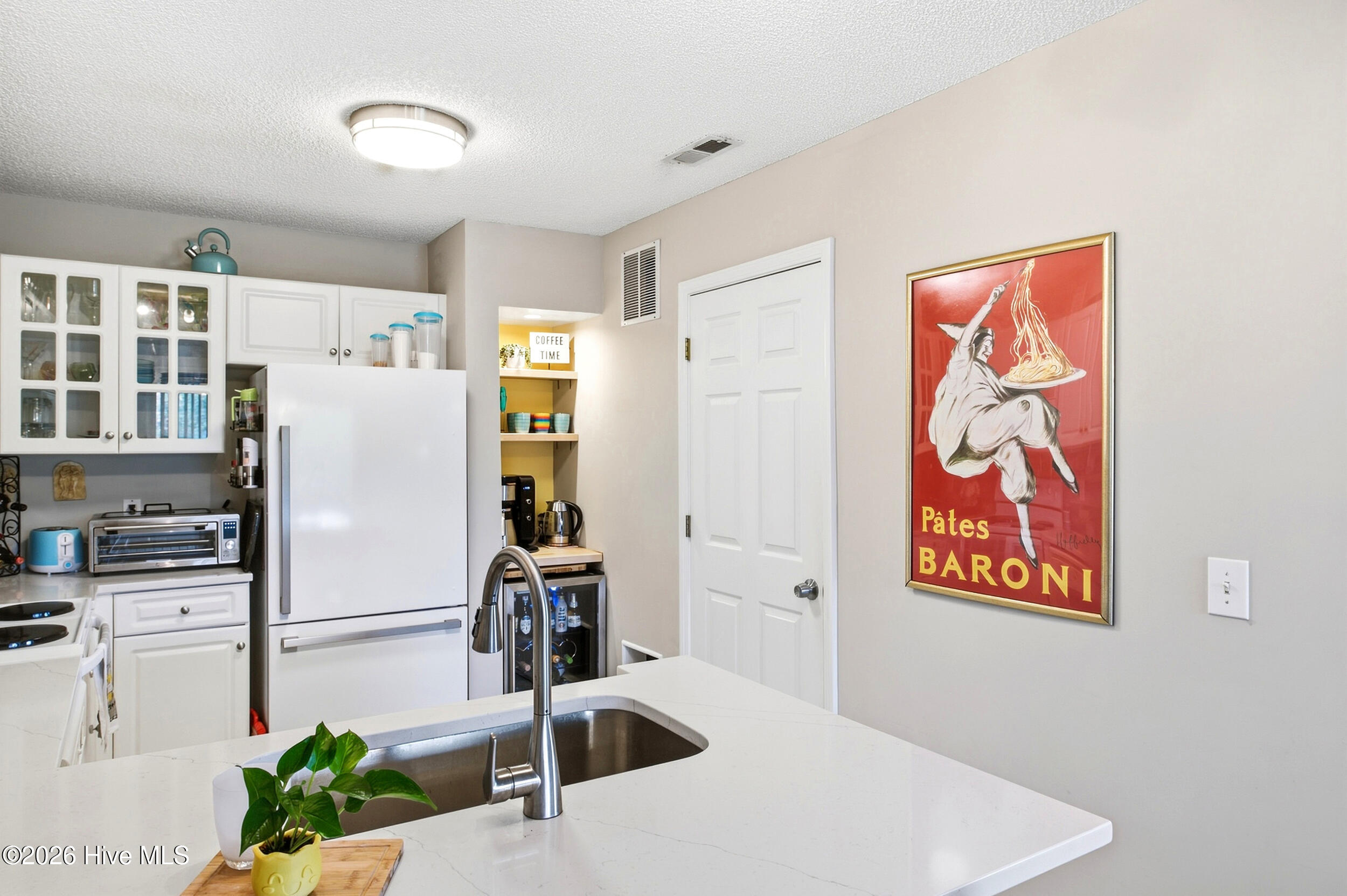 4146 Breezewood Drive Apt 203 Property Photo 11