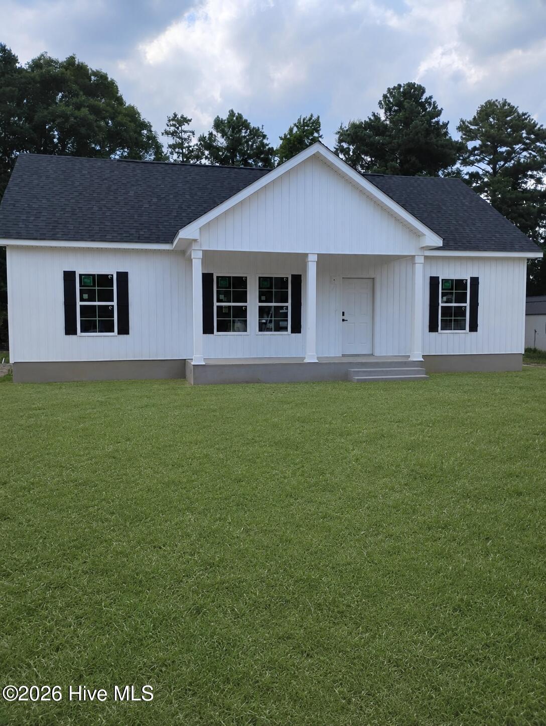 1607 N Dr Martin Luther King Jr Drive Property Photo 1