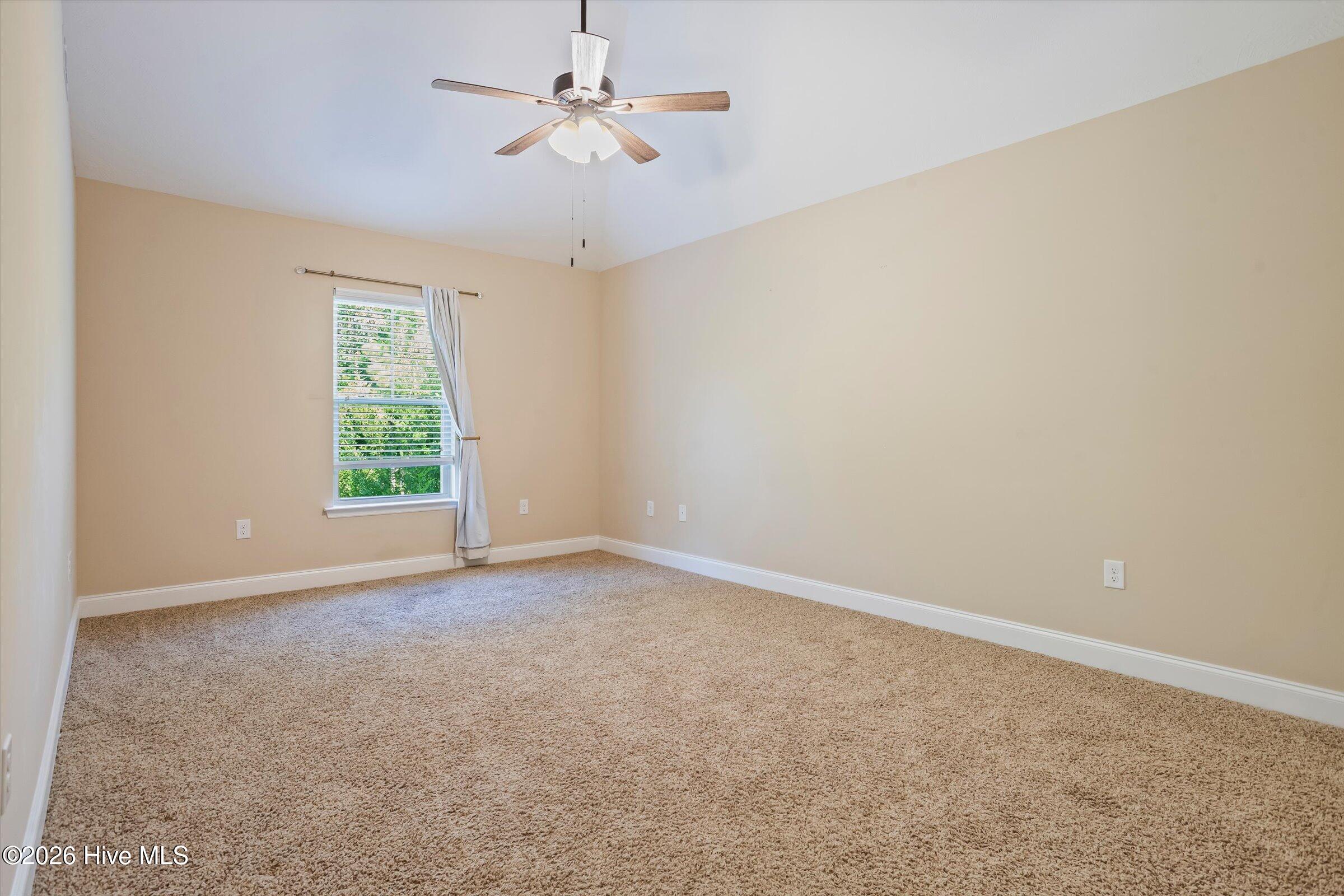 5553 Connor Drive Property Photo 10