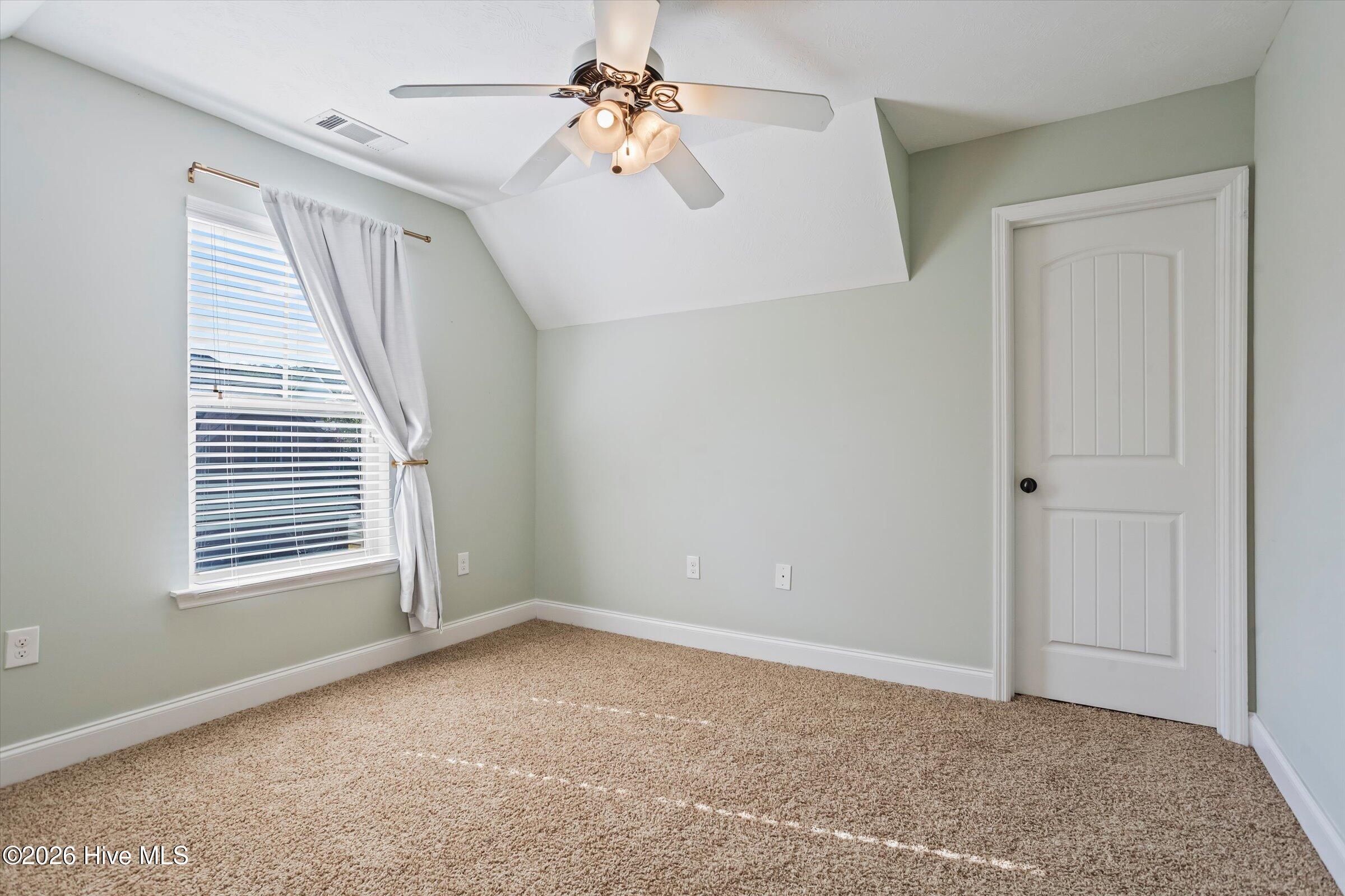 5553 Connor Drive Property Photo 12